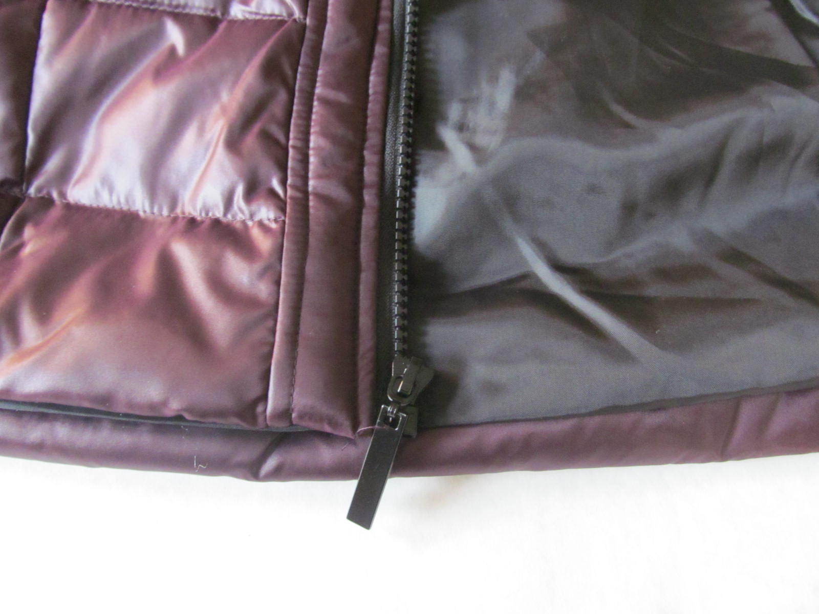 NWT Fleet Street Down Hooded Berry Womens Jacket Size M $200