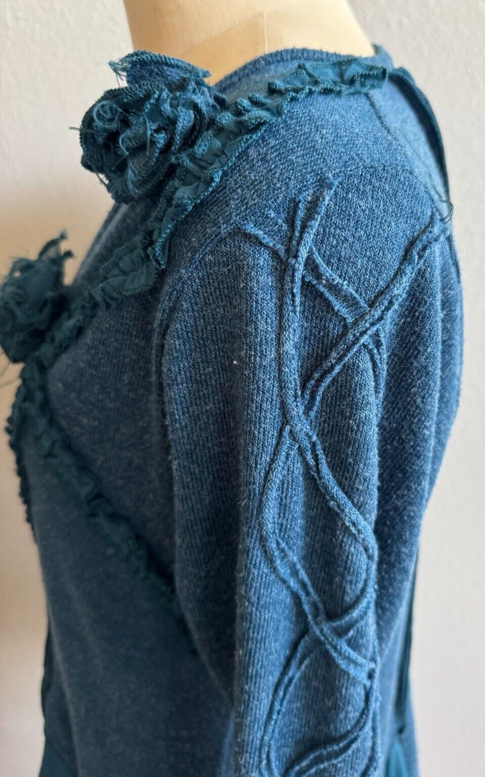 Pretty Angel Blue Tunic Top Sz Medium Linen Rayon Lagenlook Rhinestone Boho EUC