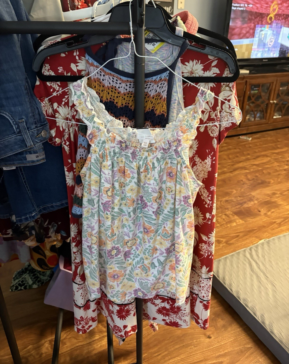 LC Lauren Conrad Size XS Multicolor Floral Square Neck Smocked Ruffle Cami
