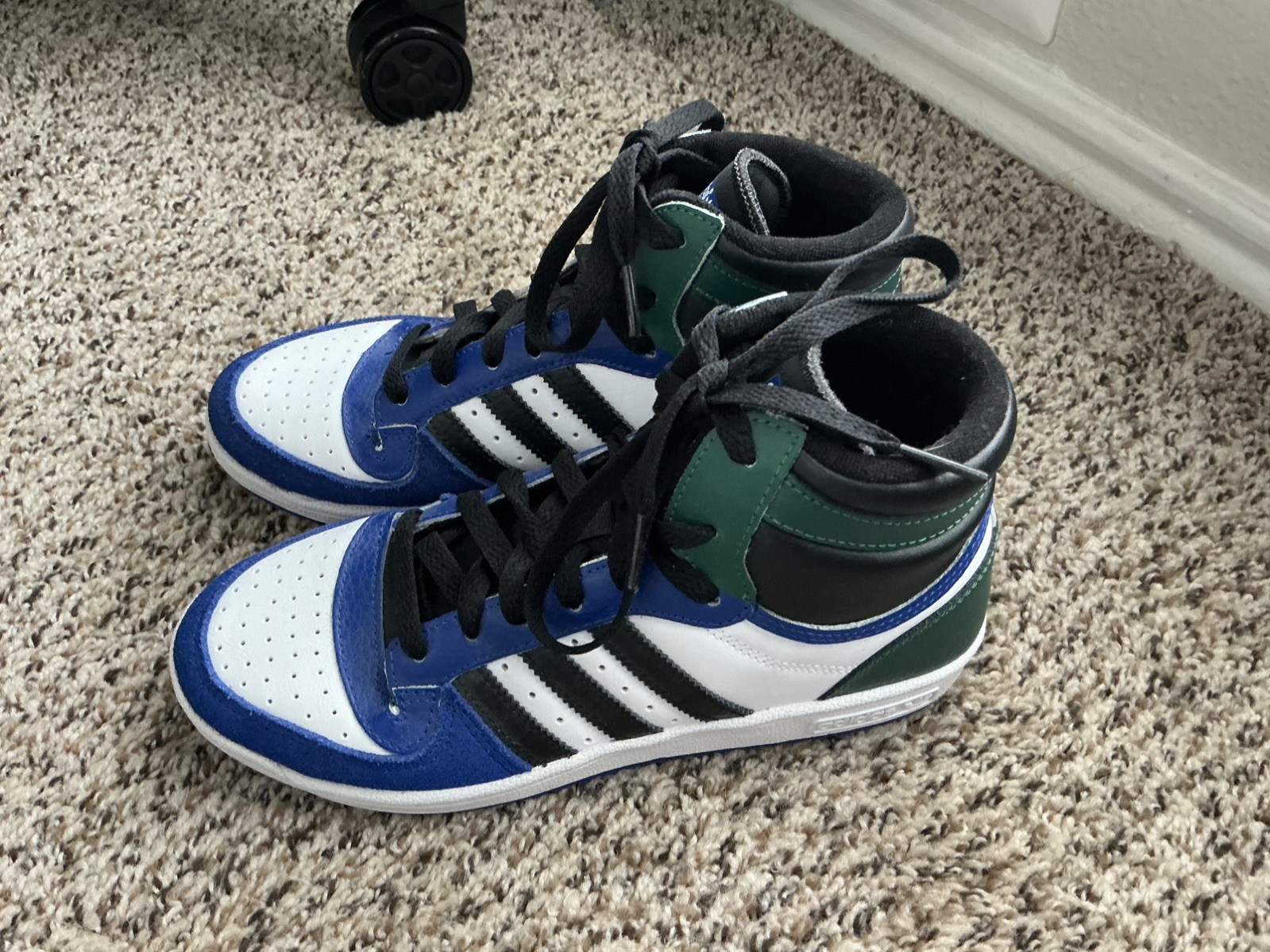 adidas Originals TOP TEN RB White Black Blue Green Sz 5 .5AUTHENTIC
