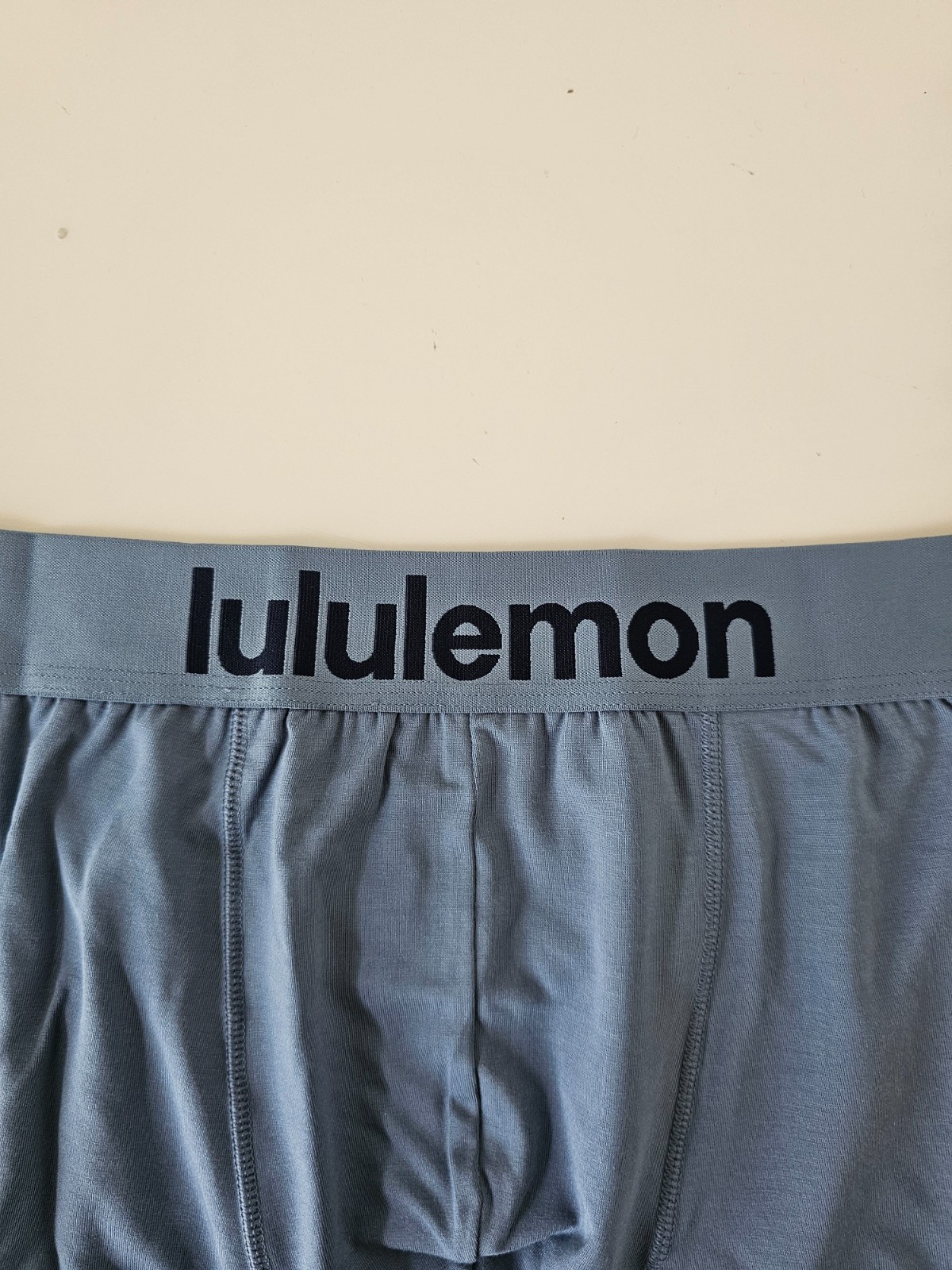 NIB LULULEMON Blue Grey Navy Ivory Always In Motion Boxer Brief 5″ Medium 5-Pack