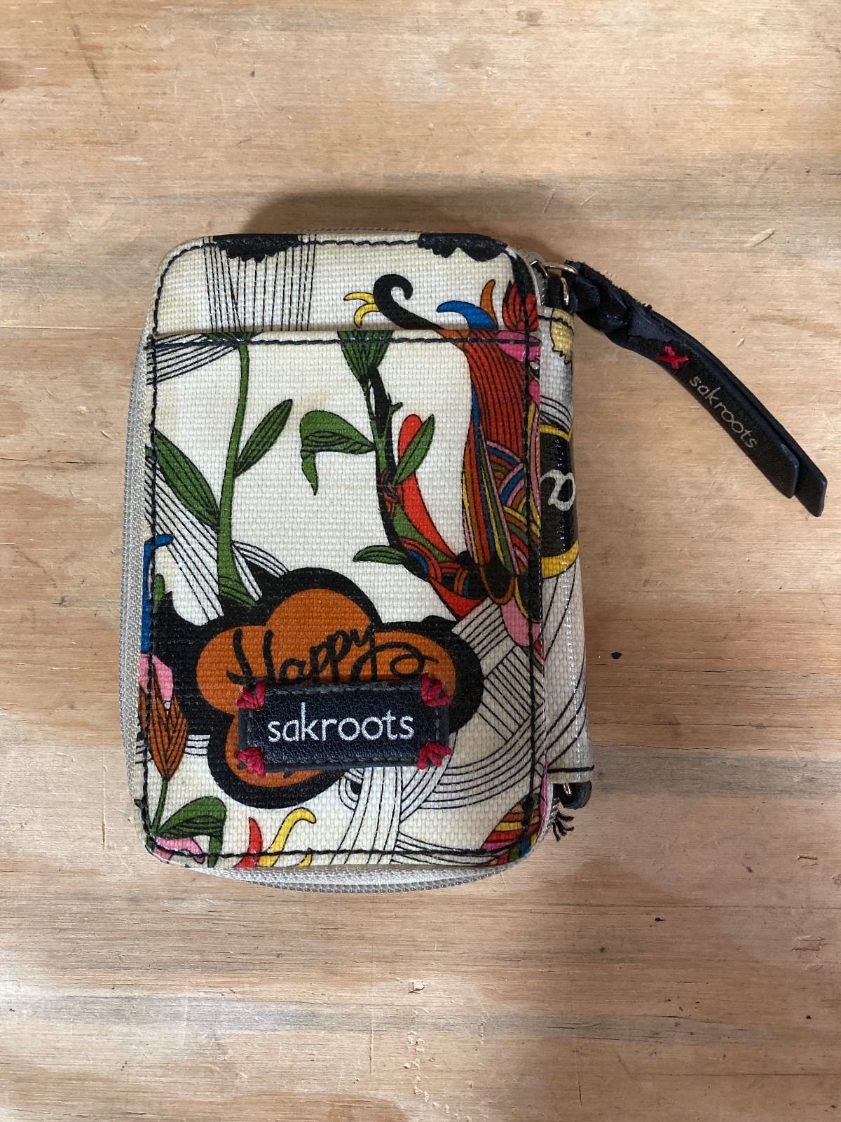 Sakroots Wallet – Floral Birds – Clutch Purse – Zipper Closure – So Cute!