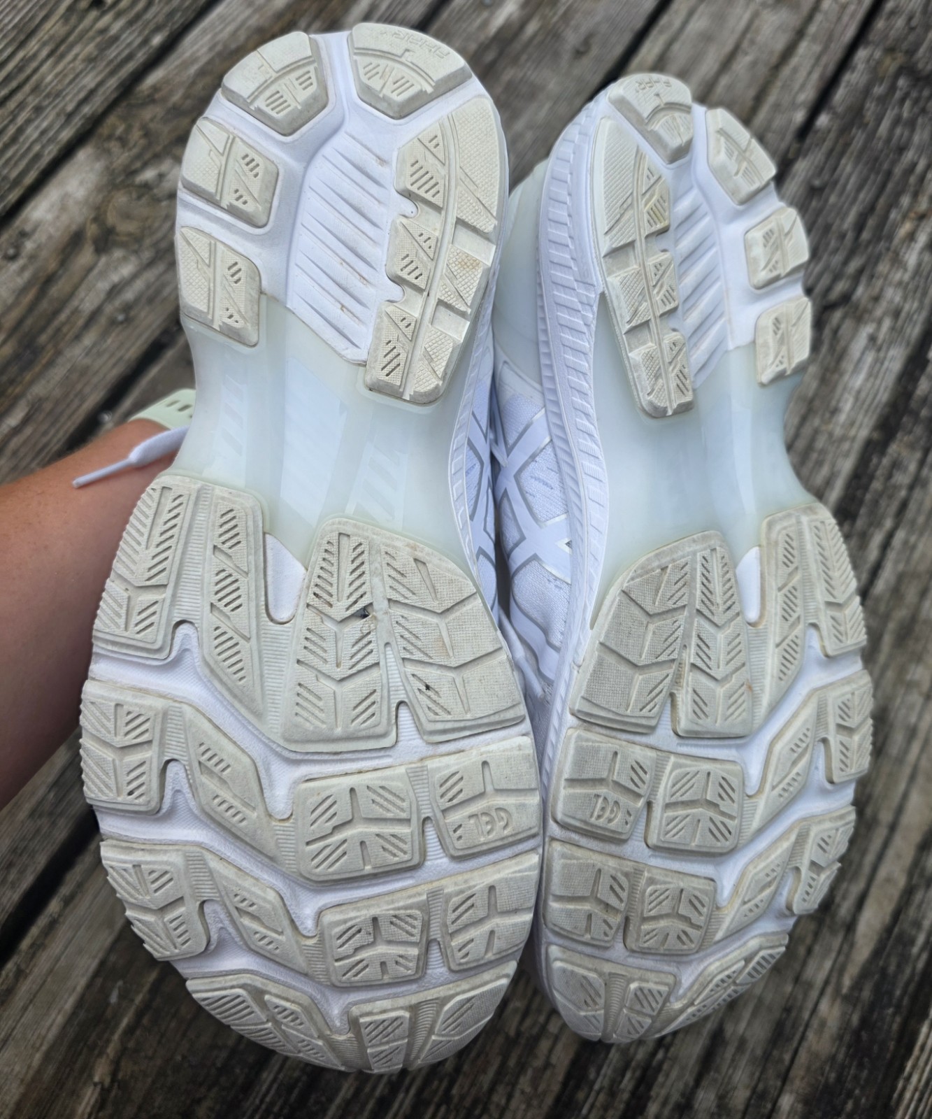 ASICS Womens White Gel Kayano 27 Flyte Foam Athletic Running Shoes sz 10.5