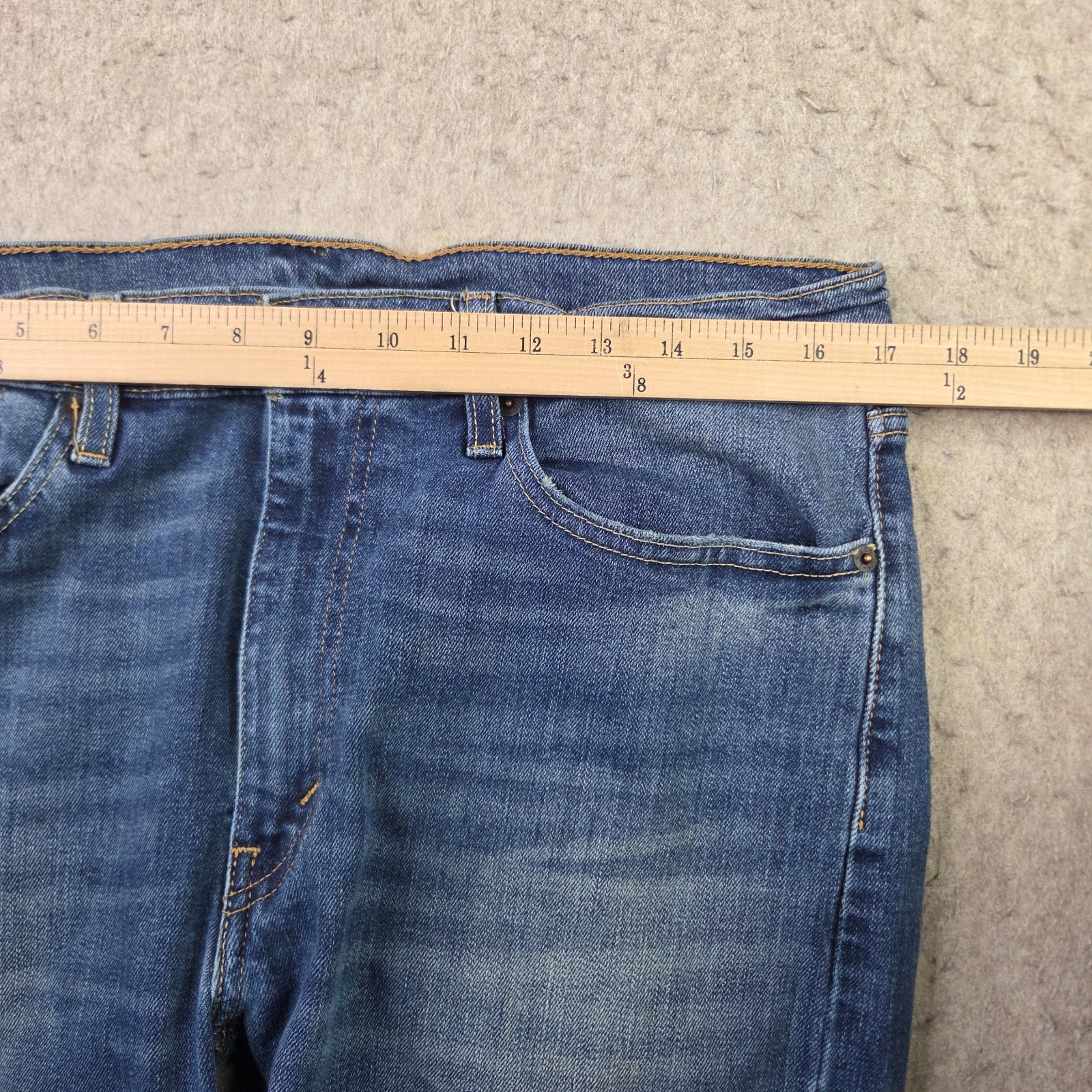 Levi’s 513 Slim Straight Jeans Mens 34×29 Medium Wash Stretch Casual Whi8skered