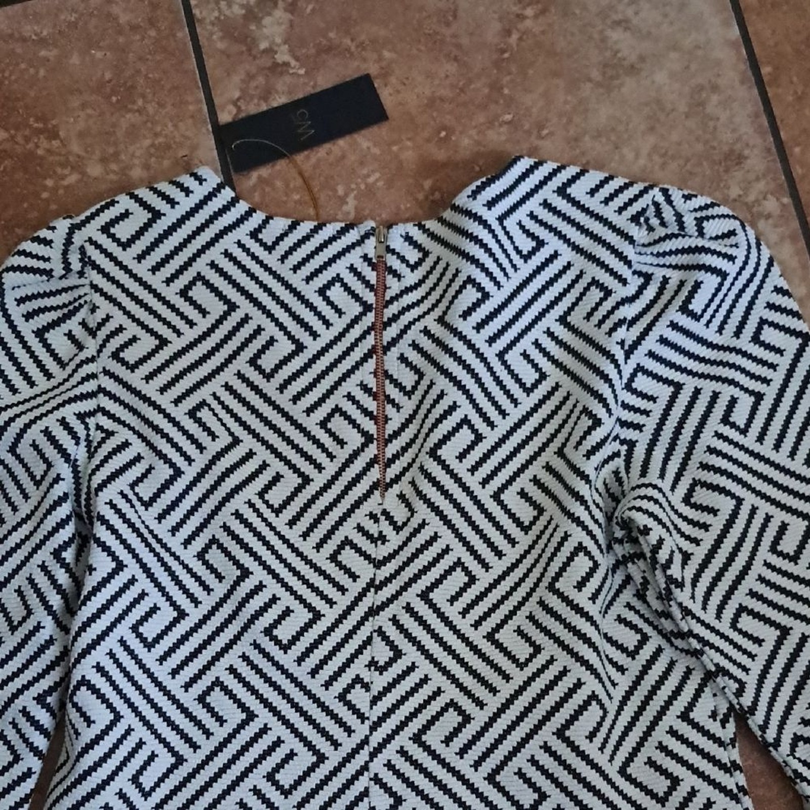 W5 Black and White Geometric Blouse