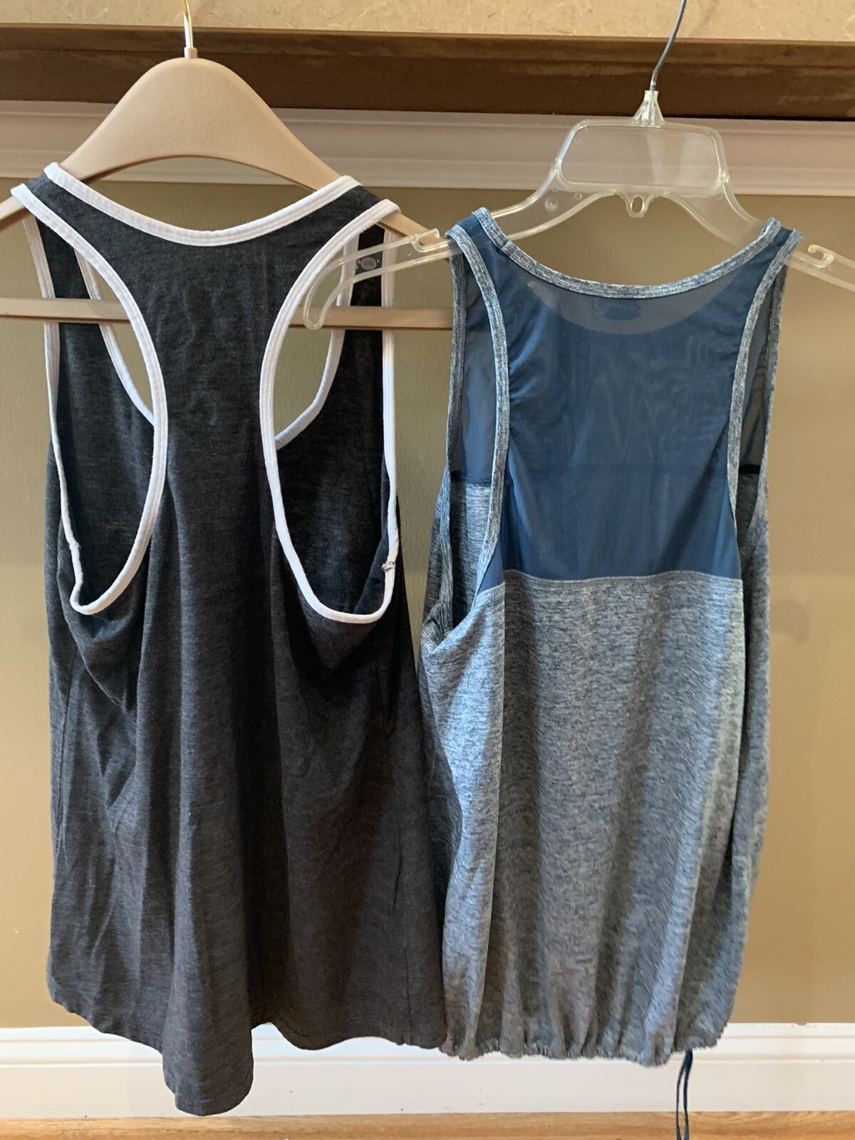 Yoga Athletic Exercise Work-Out Sports Tank Tops NORTH FACE CHAMPION DUO medium