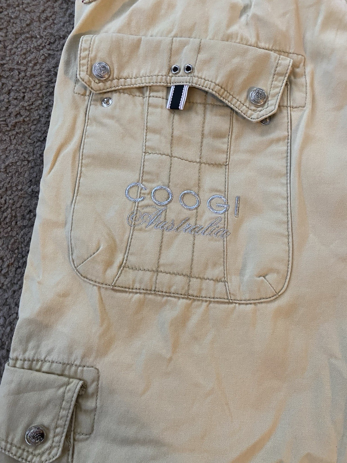 VINTAGE Y2K COOGI Men’s Beige Canvas Cotton Cargo Shorts Size 40. Biker Hip Hop