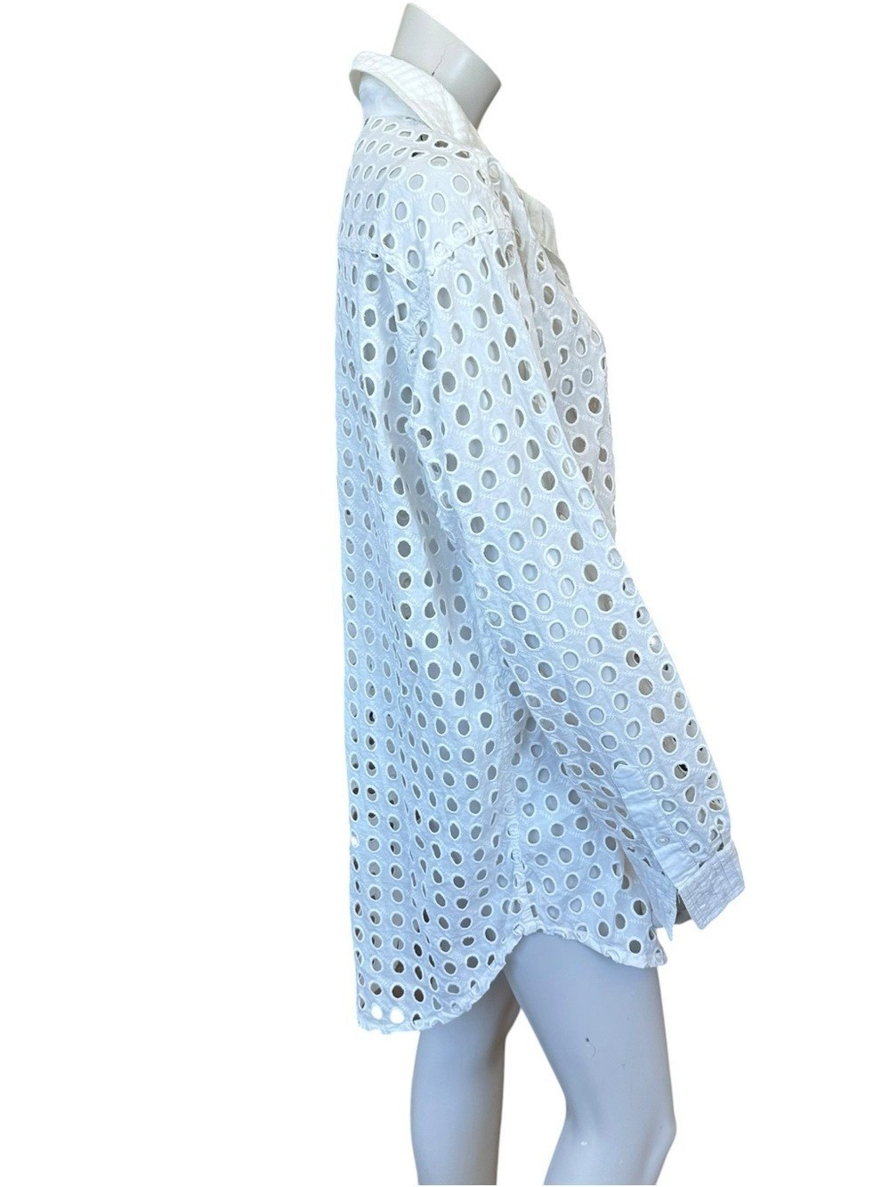 Solid & Striped White Eyelet Embroidered Oversized Coverup Oxford Shirt Medium