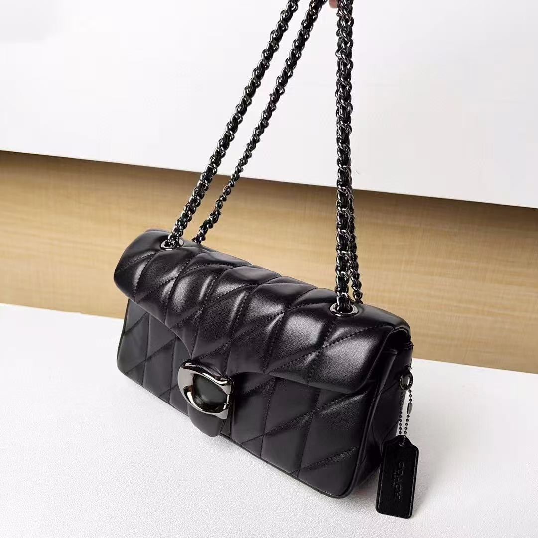 COACH Tabby 26 Quilted Leather Shoulder Bag Black/Gunmetal CP150 New!