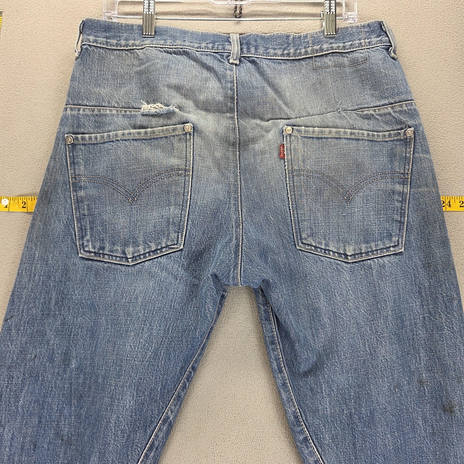 Vintage Levis Engineered Jeans Mens Blue Twisted Button Fly Fits 32×33