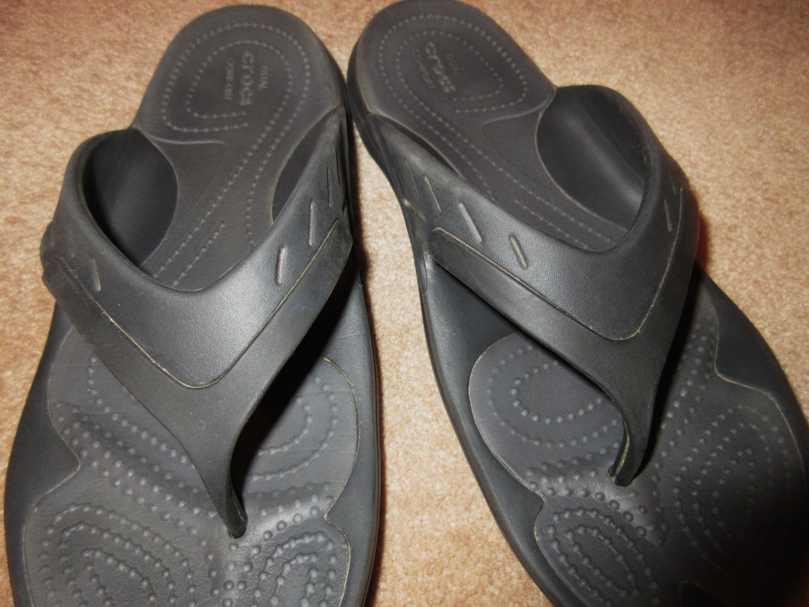 Crocs Dual Comfort Modi Sport Slip On Thong Flip Flops Sandals Black W 9 M 7