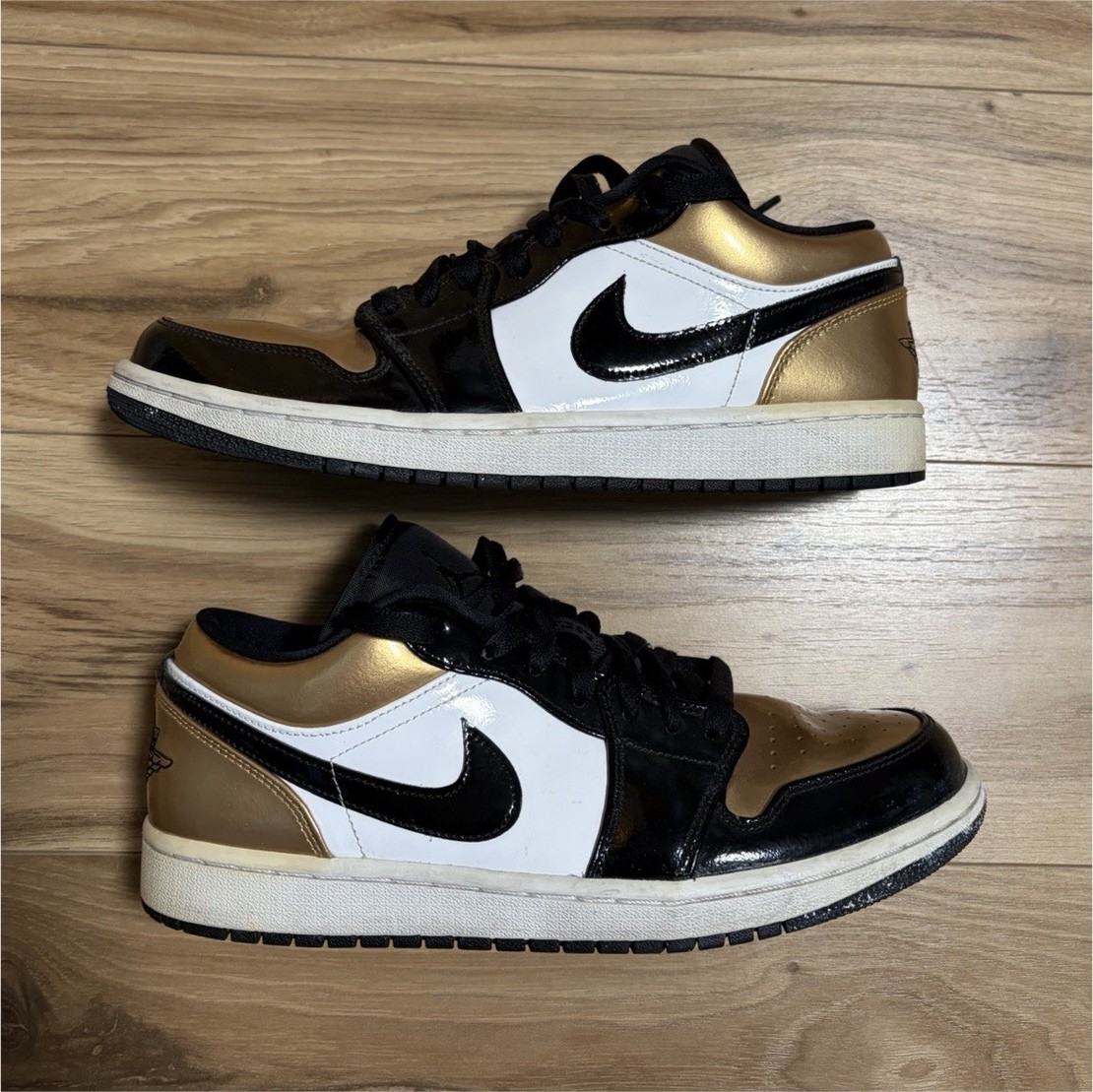 Jordan Air Jordan 1 Low Gold Toe Metallic Gold/White-Black CQ9447-700
