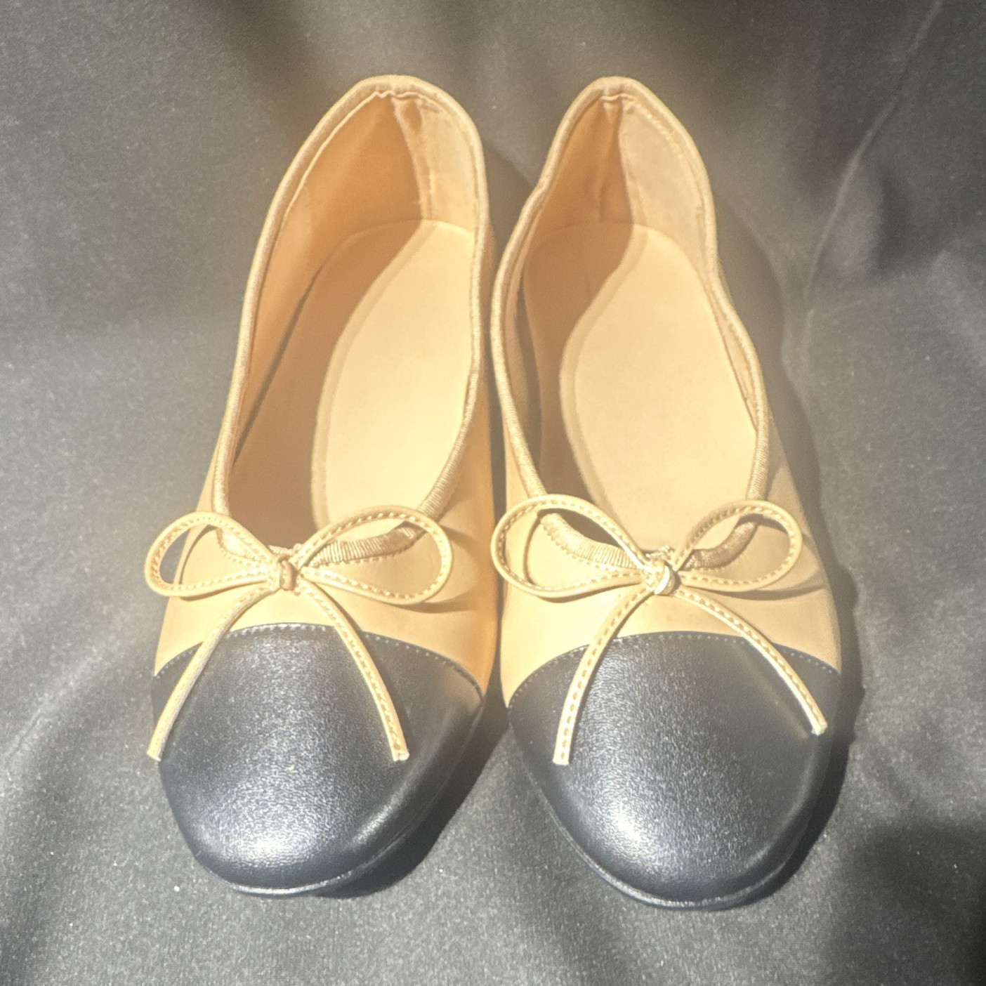 Women’s Two-Tone Colorblock Cap Toe Bow Ballet Flats Slip-On Beige/Black