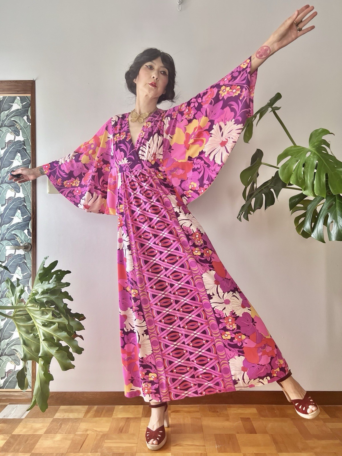 1970s Mr. B of California Psychedelic Floral Wing Sleeve Caftan Dress Maxi Gown