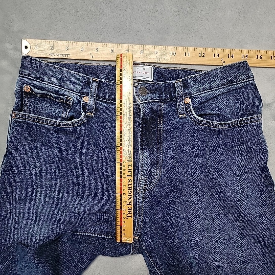 Gap Jeans Mens 30×32 Blue Straight Leg Denim Casual Workwear Classic Everyday