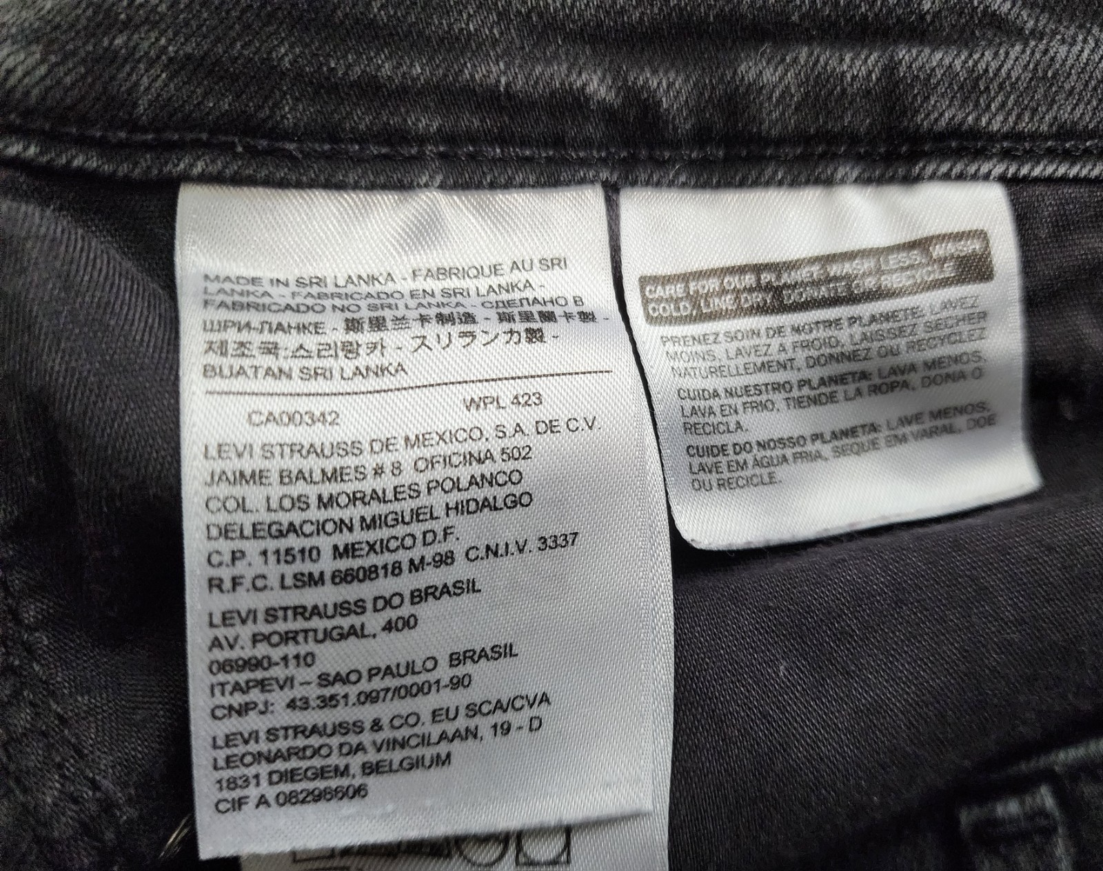 Levis 505 Jeans Womens Size 4 Straight Leg Fit 27×30 Black Denim Stretch Pants