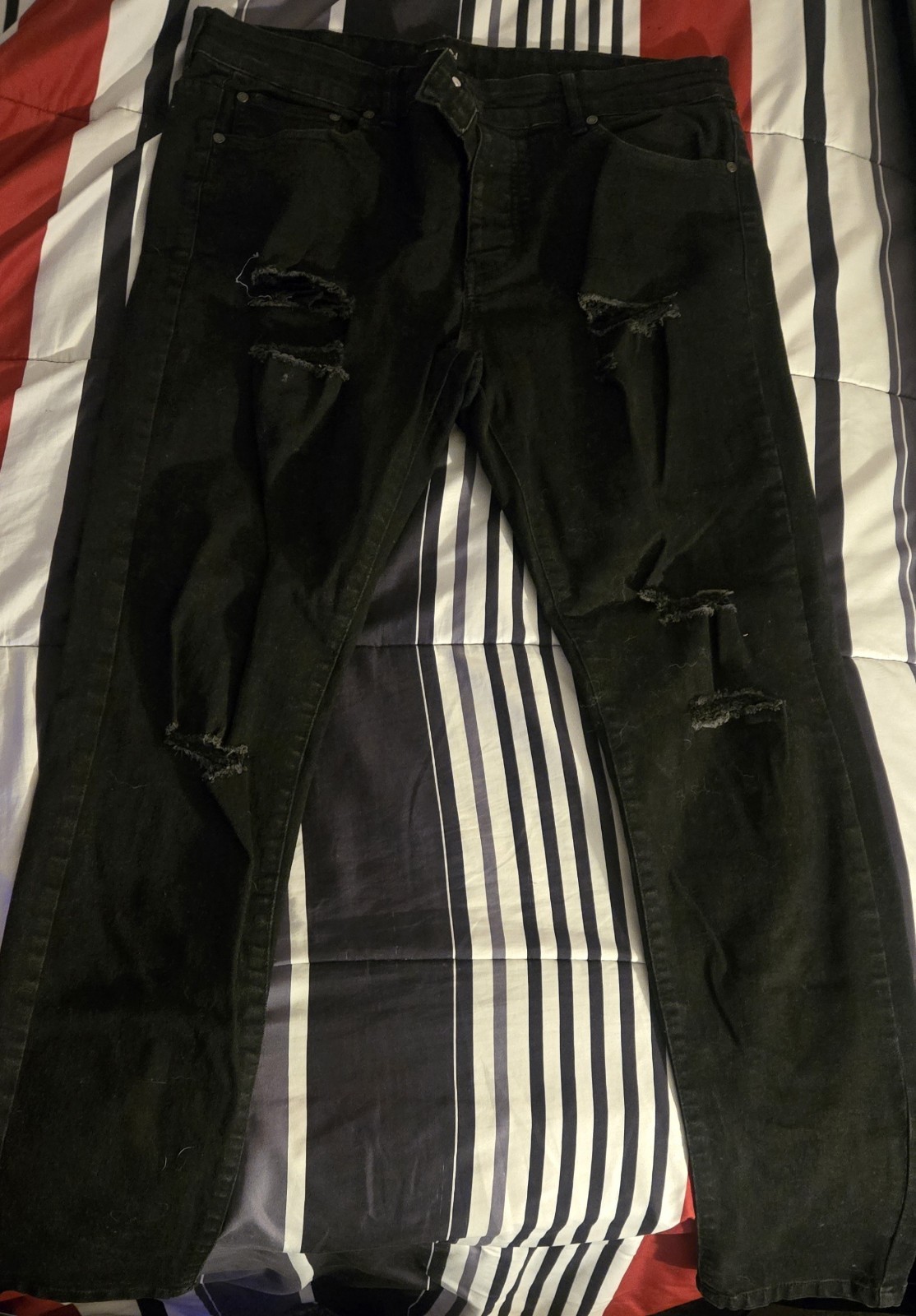 boohooMAN Men’s Black Skinny Denim Jeans Dark Wash Distressed 5-Pocket