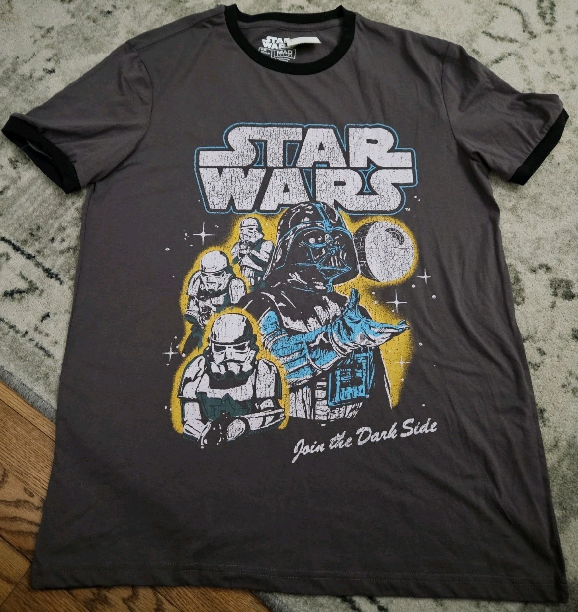 NWT Star Wars Ringer Short Sleeve Graphic T-Shirt Medium Join The Dark Side