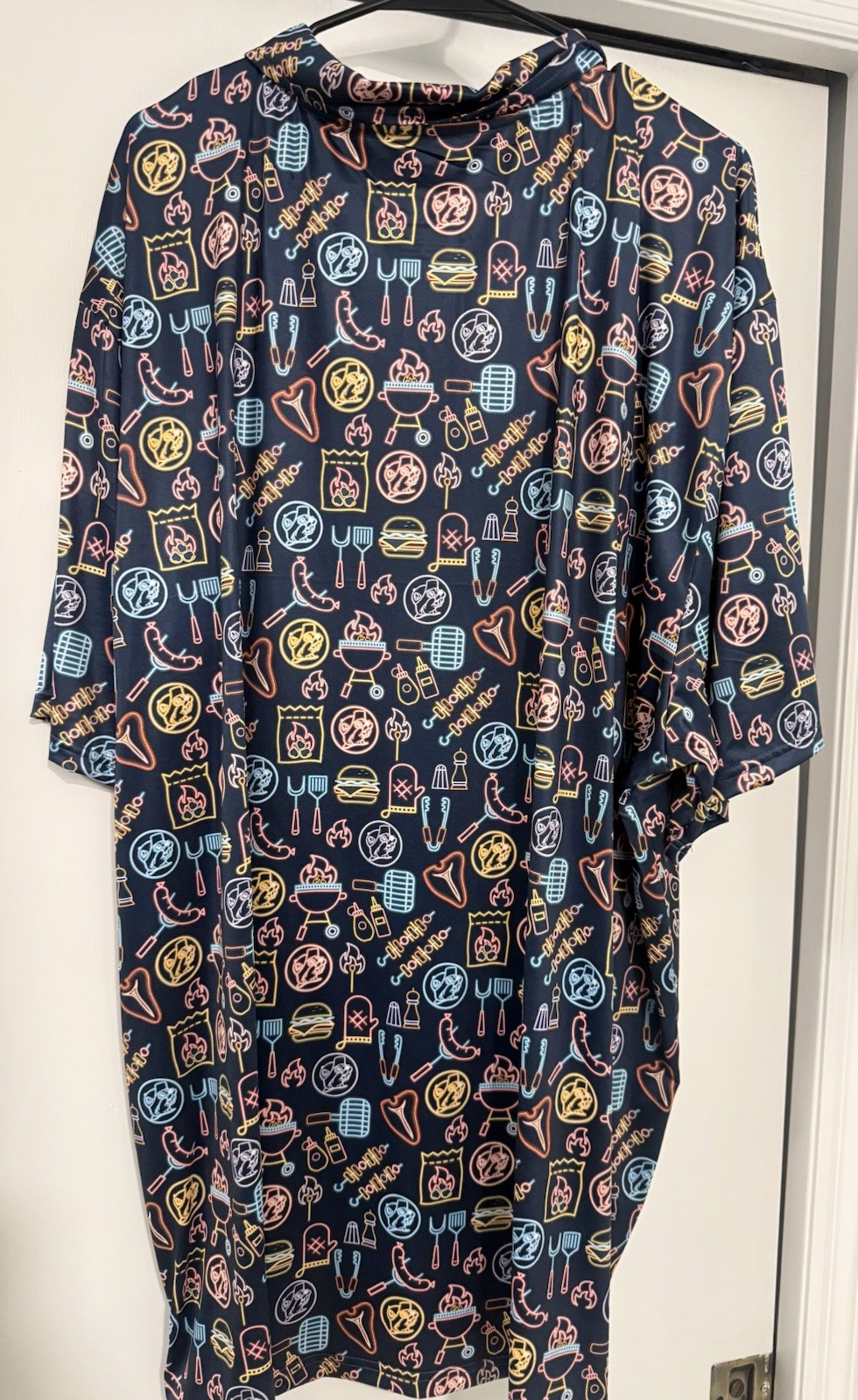Buc-ee’s Men’s 3XL Navy BBQ Food Graphic Print Polo Shirt Short Sleeve