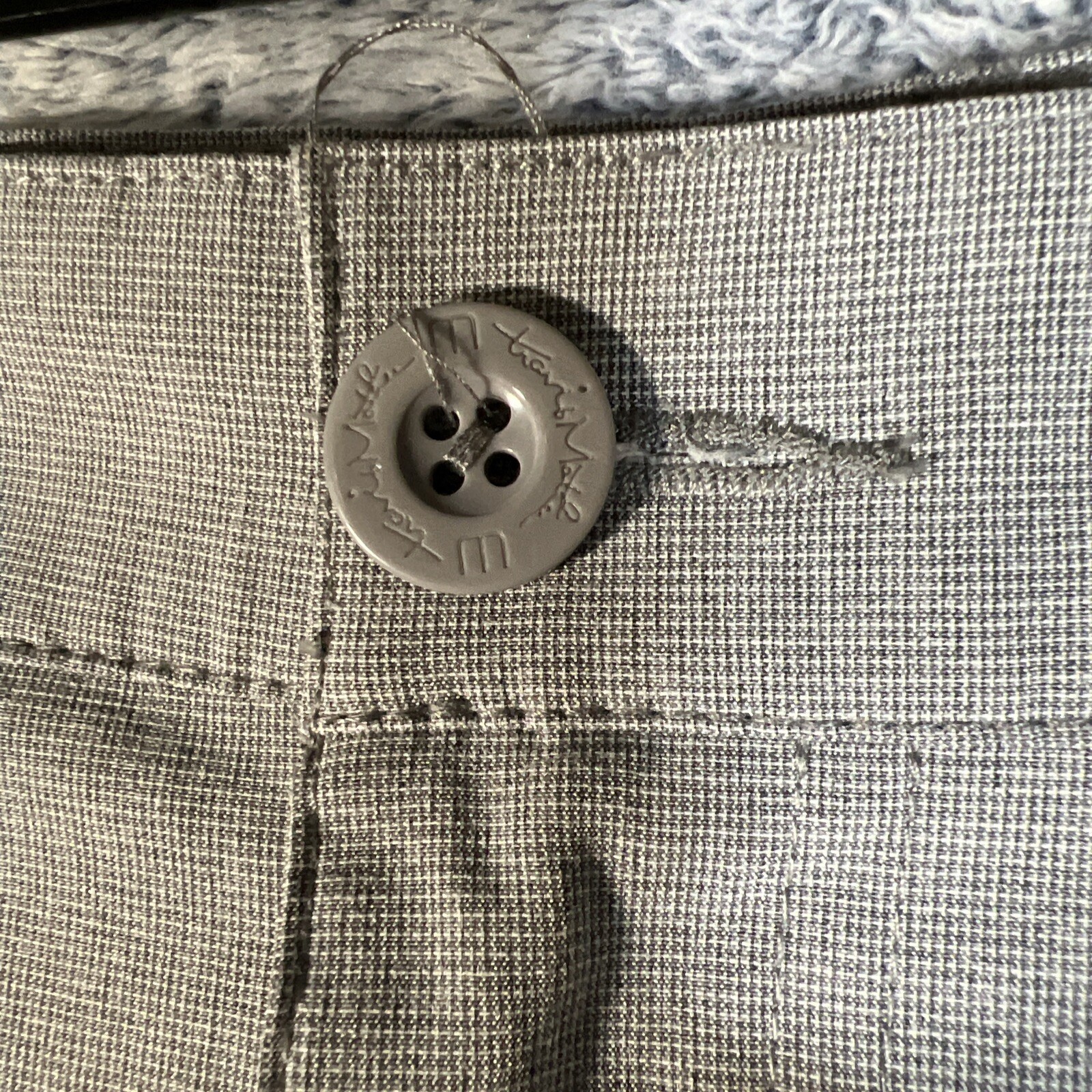 Travis Mathew Men’s Gray Golf Walking Bermuda Stretch Shorts Size 42 Pockets