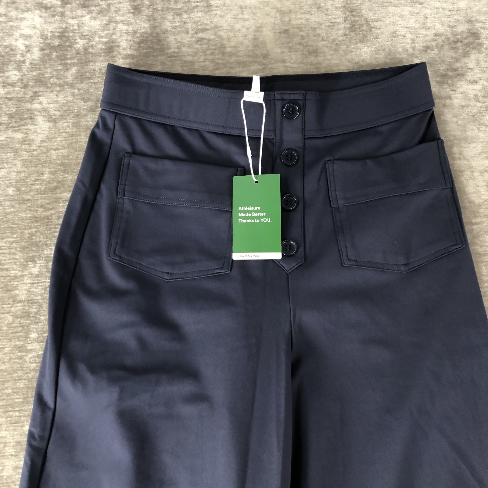 Halara Day Stretch High Waisted Pockets Casual Women’s Size Medium NEW WC7M8