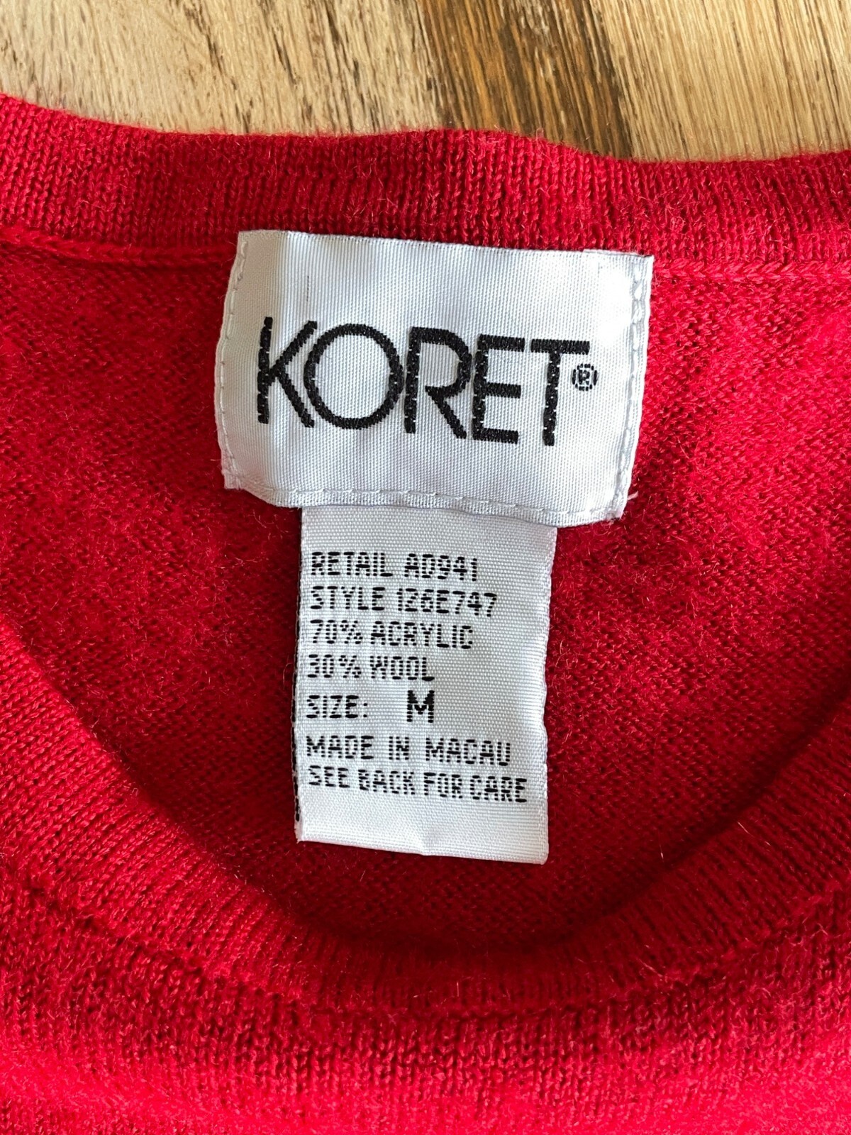 VTG Koret Acrylic/Wool Blend Sweater Womens M Red Short Sleeve