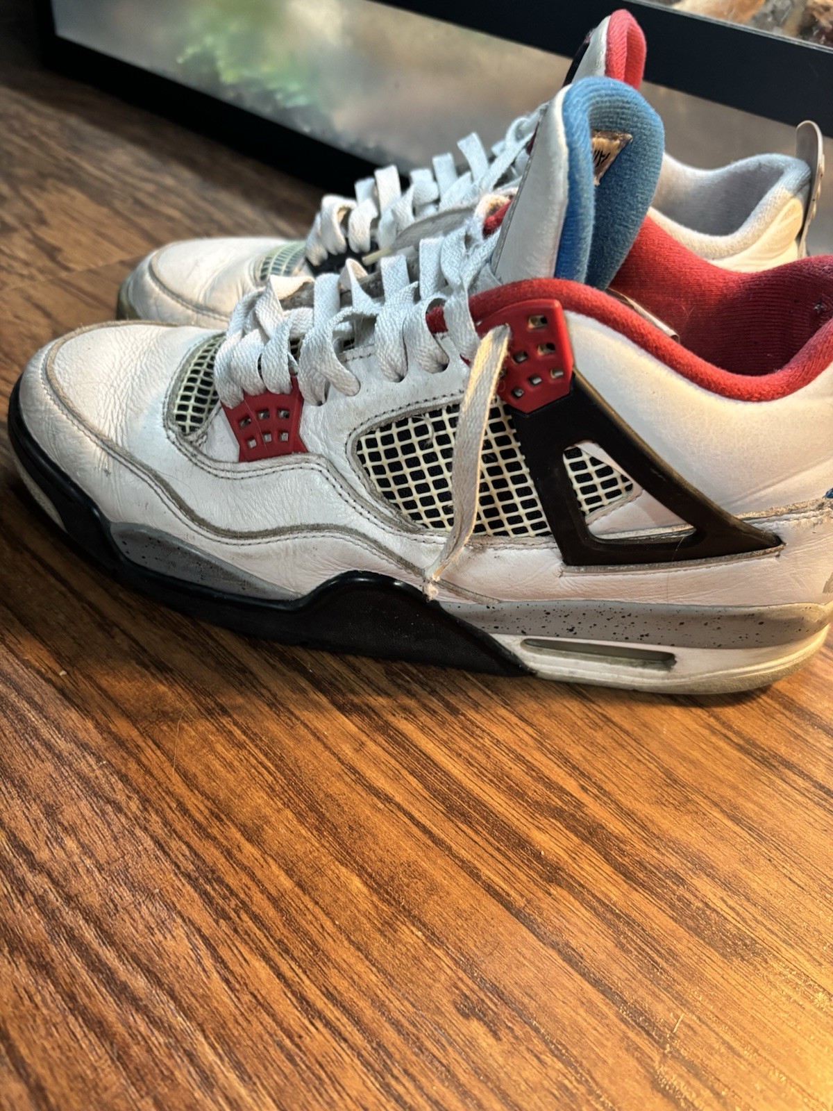 Jordan Air Jordan 4 Retro SE What The 4 White no box will provide replacement