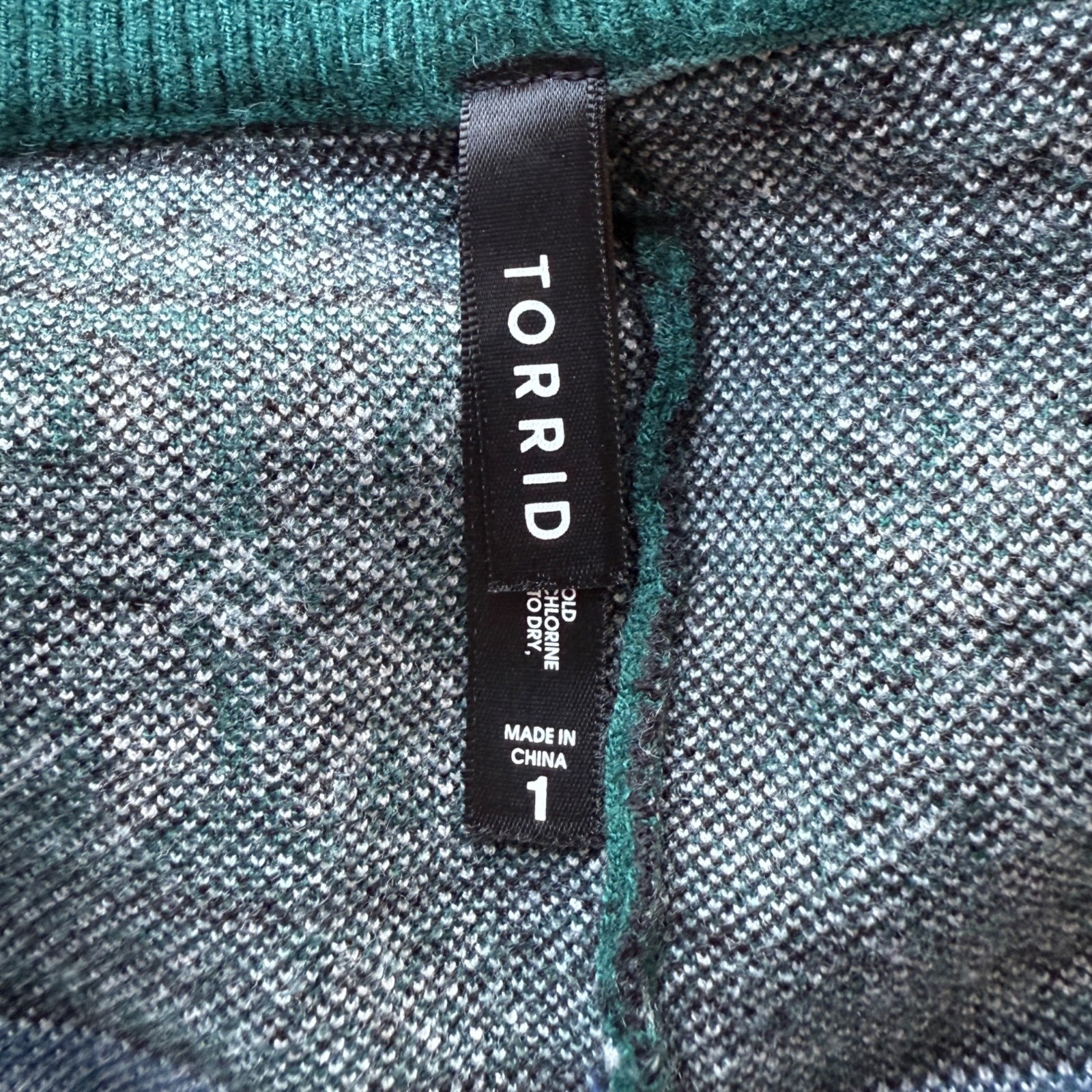 Torrid Green Fair Isle Knit Leggings Rayon/Polyester/Nylon Blend Womens Sz 1/XL