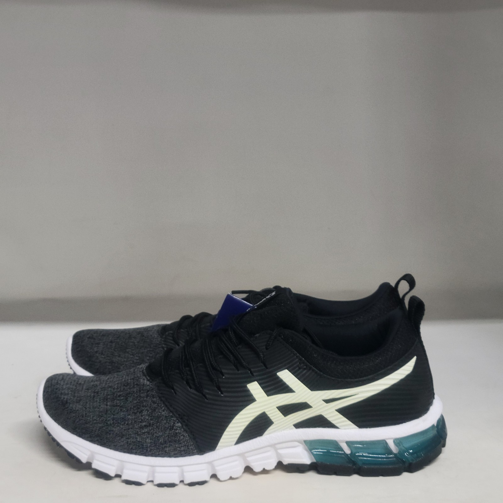 Asics Gel-Quantum 90 SG Black/White Womens Size 9.5M