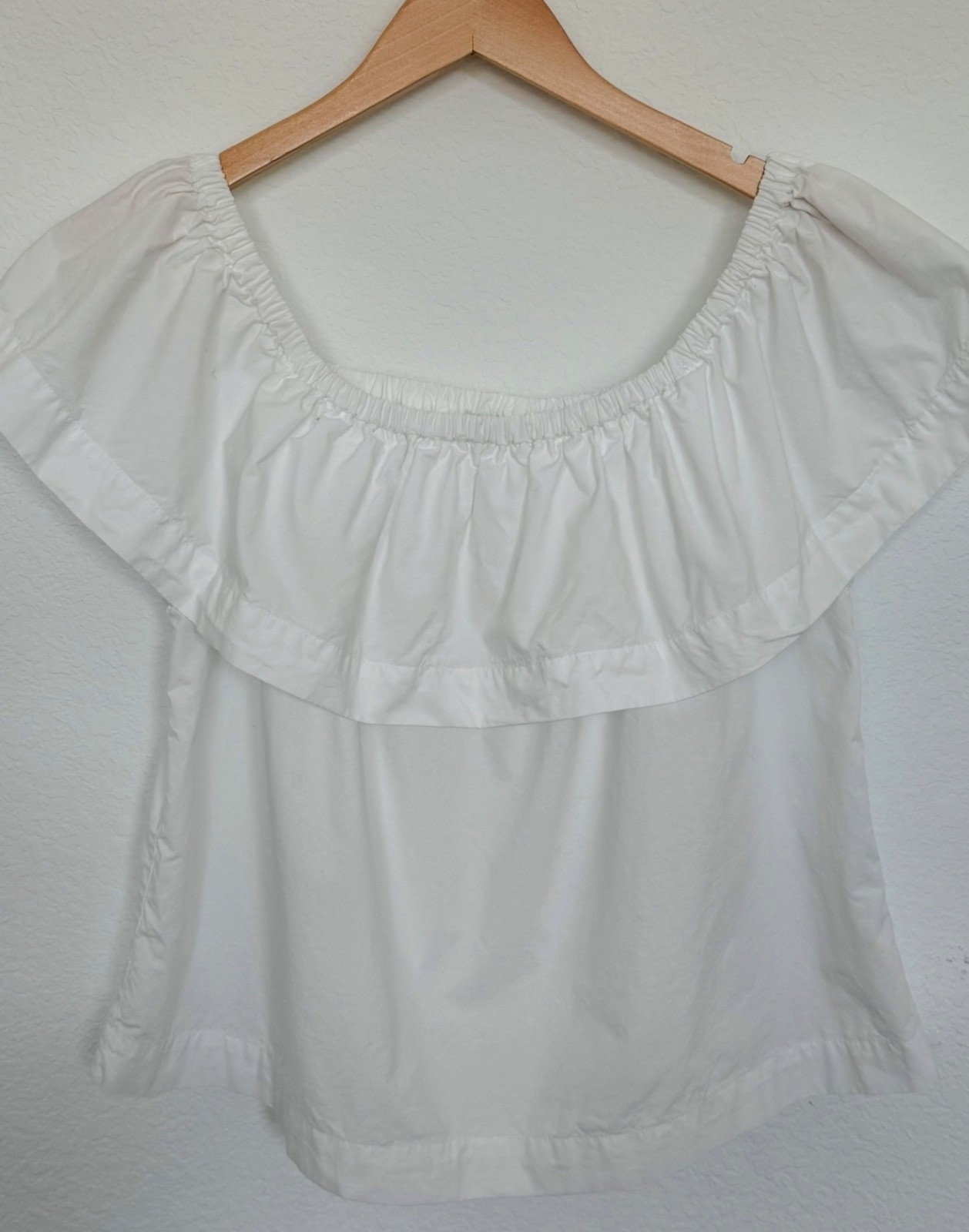 Aritzia Wilfred 100% Cotton White Off Shoulder Top Blouse Large