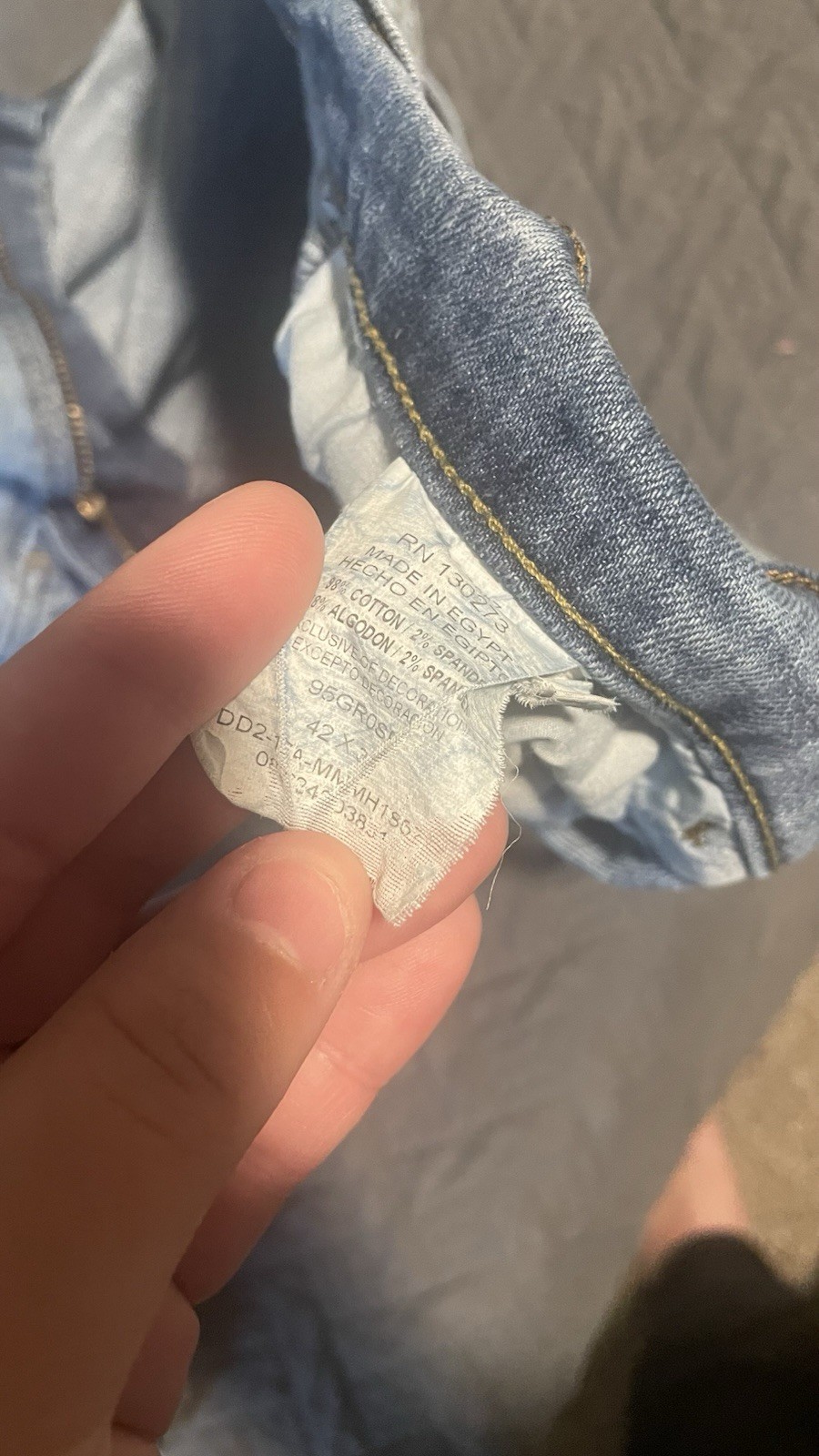 Men’s Levi 505 Relaxed Fit 42/30