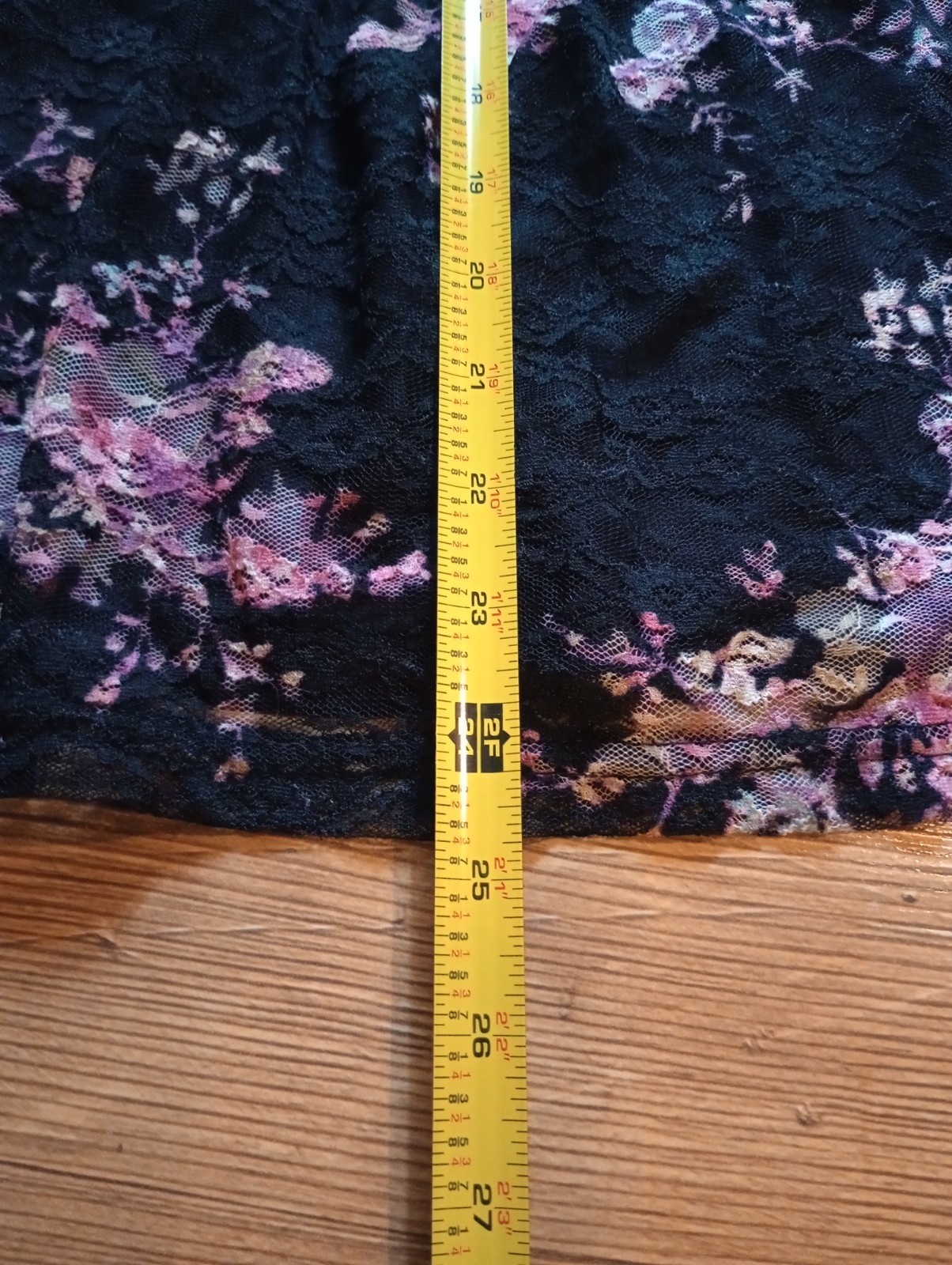 Time and Tru Peasant Black floral lace women’s size S smocked yoke top EUC