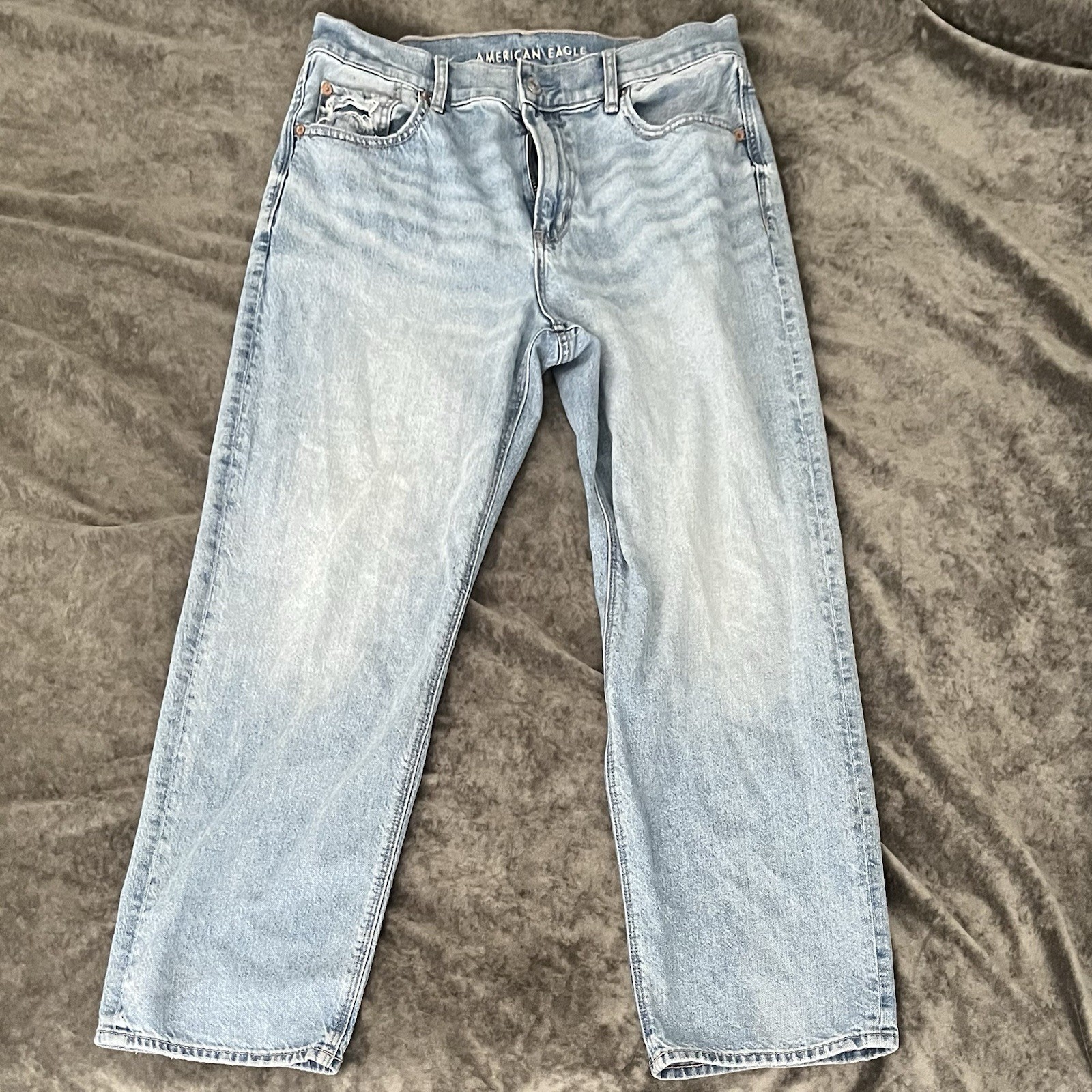 American Eagle Jeans Light Wash Strigid Size 10