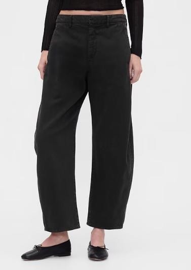 New GAP Mid Rise Twill Barrel Pants