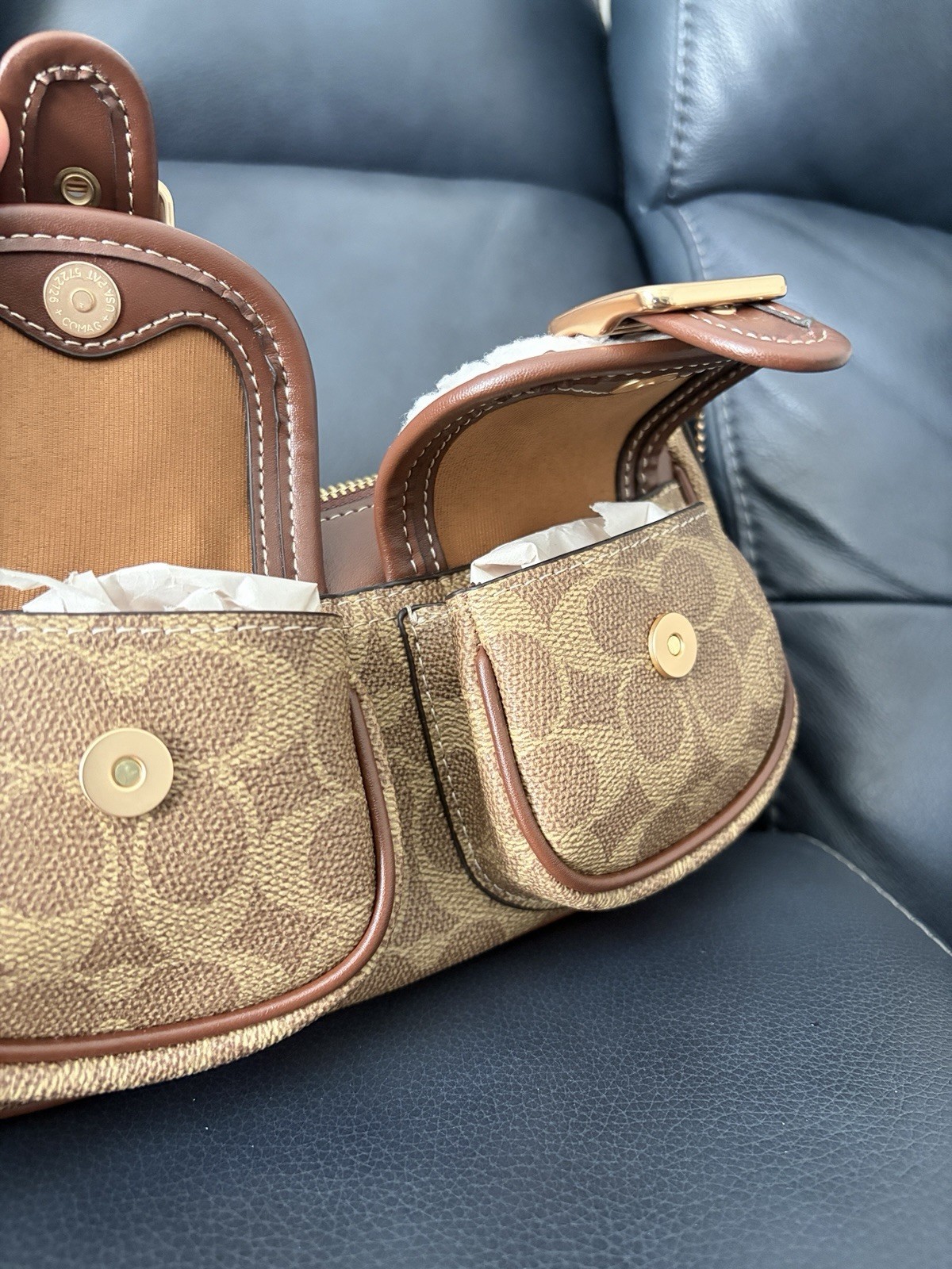 COACH Ashton Baguette Bag In Signature Canvas Tan/Natural CY658 NEW