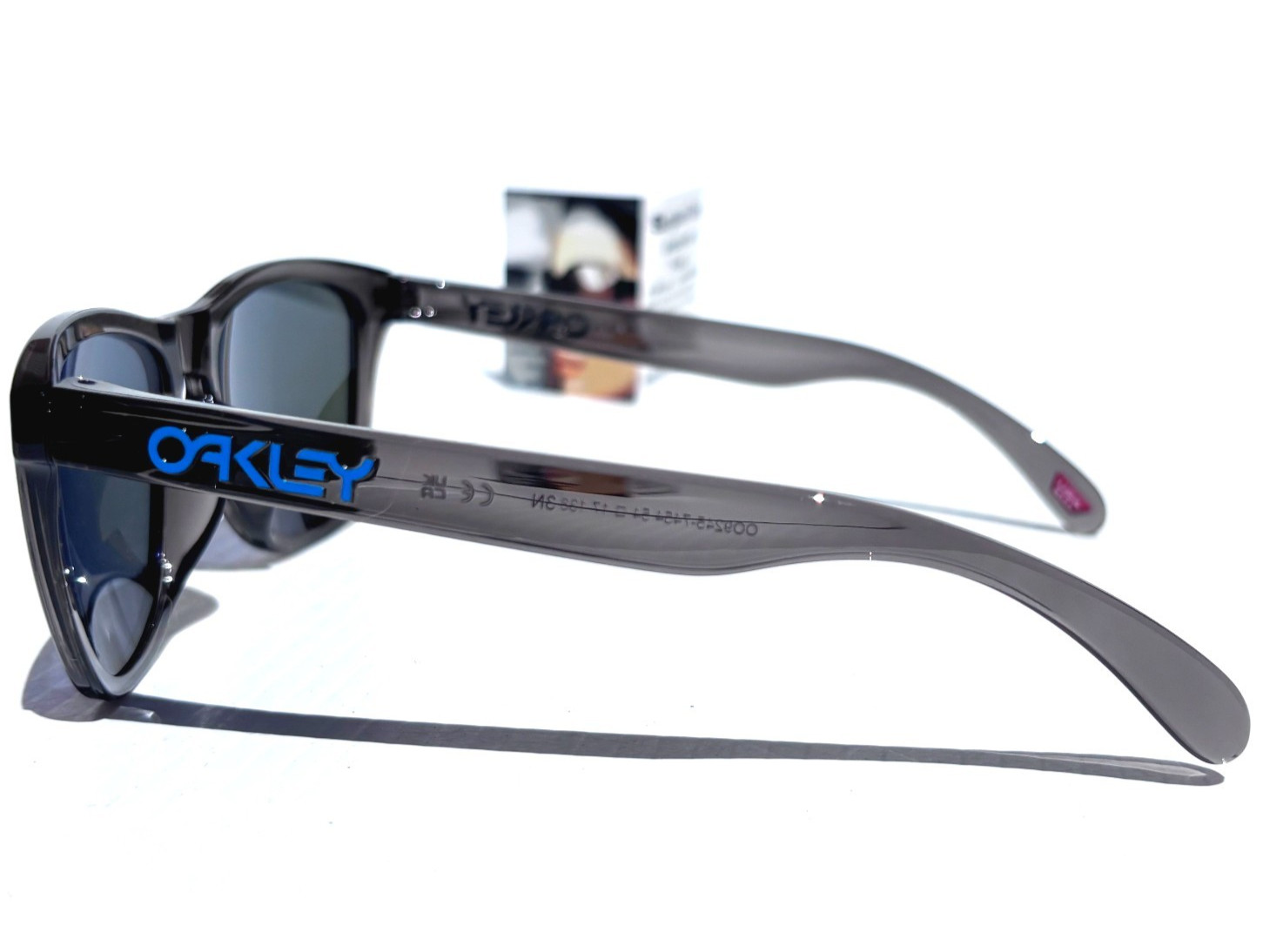 Oakley Frogskins Grey Smoke POLARIZED Galaxy Blue Mirror Lens Sunglass 9245-74