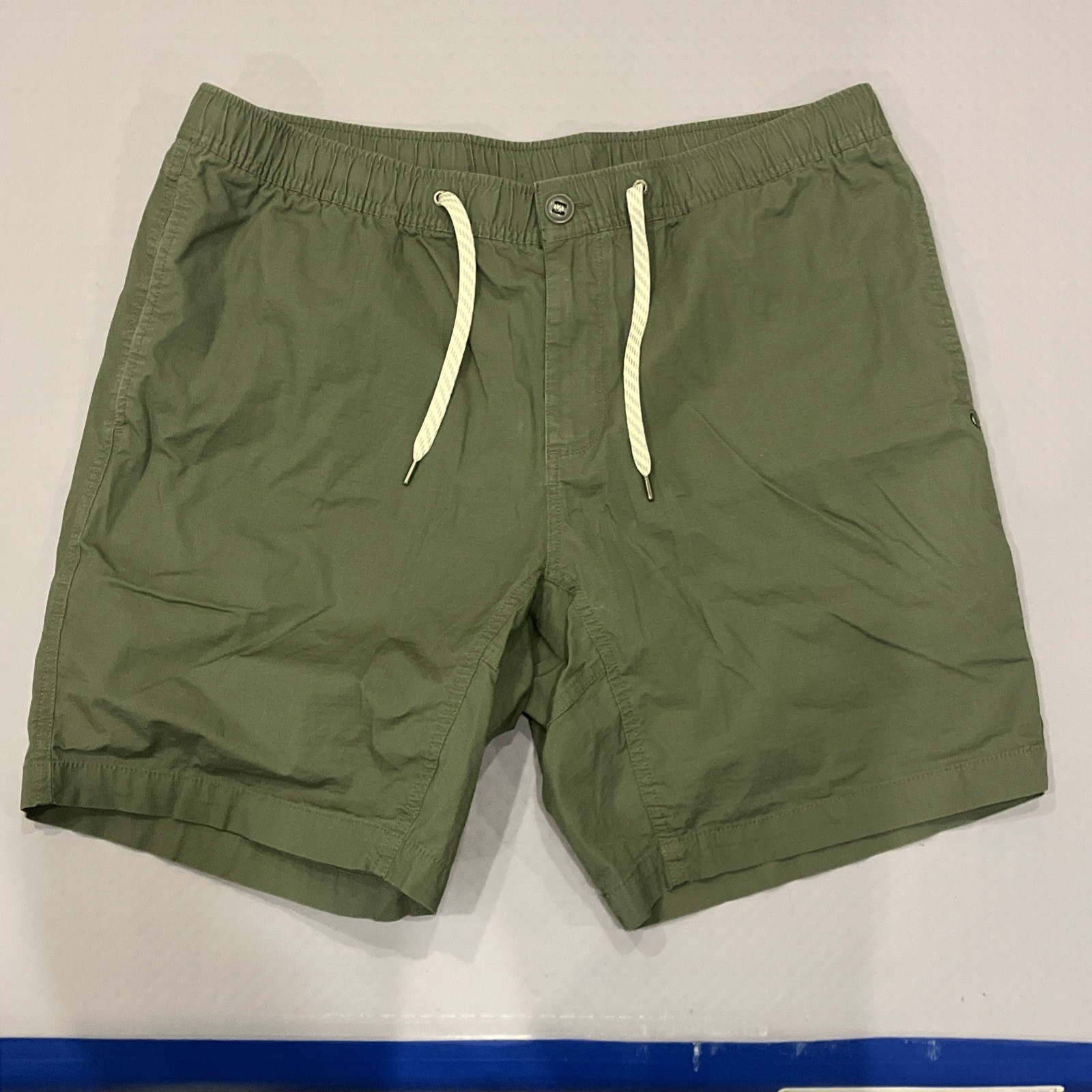 Vuori Ripstop Climber Shorts Mens XXL Olive Green V370 Drawstring Utility Pocket