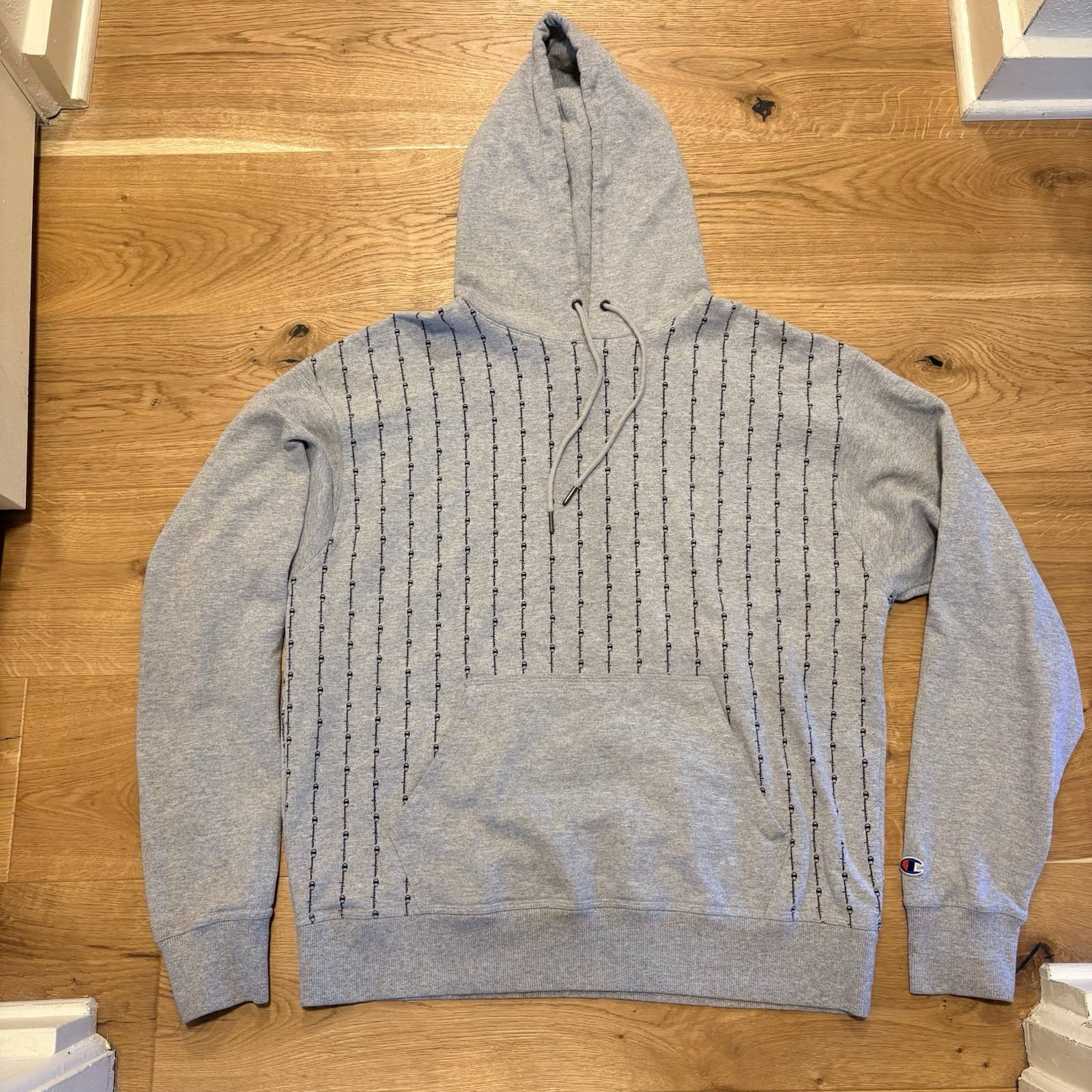 Men’s Champion Powerblend All Over Logo Fleece Hoodie Men’s Large Grey Gray