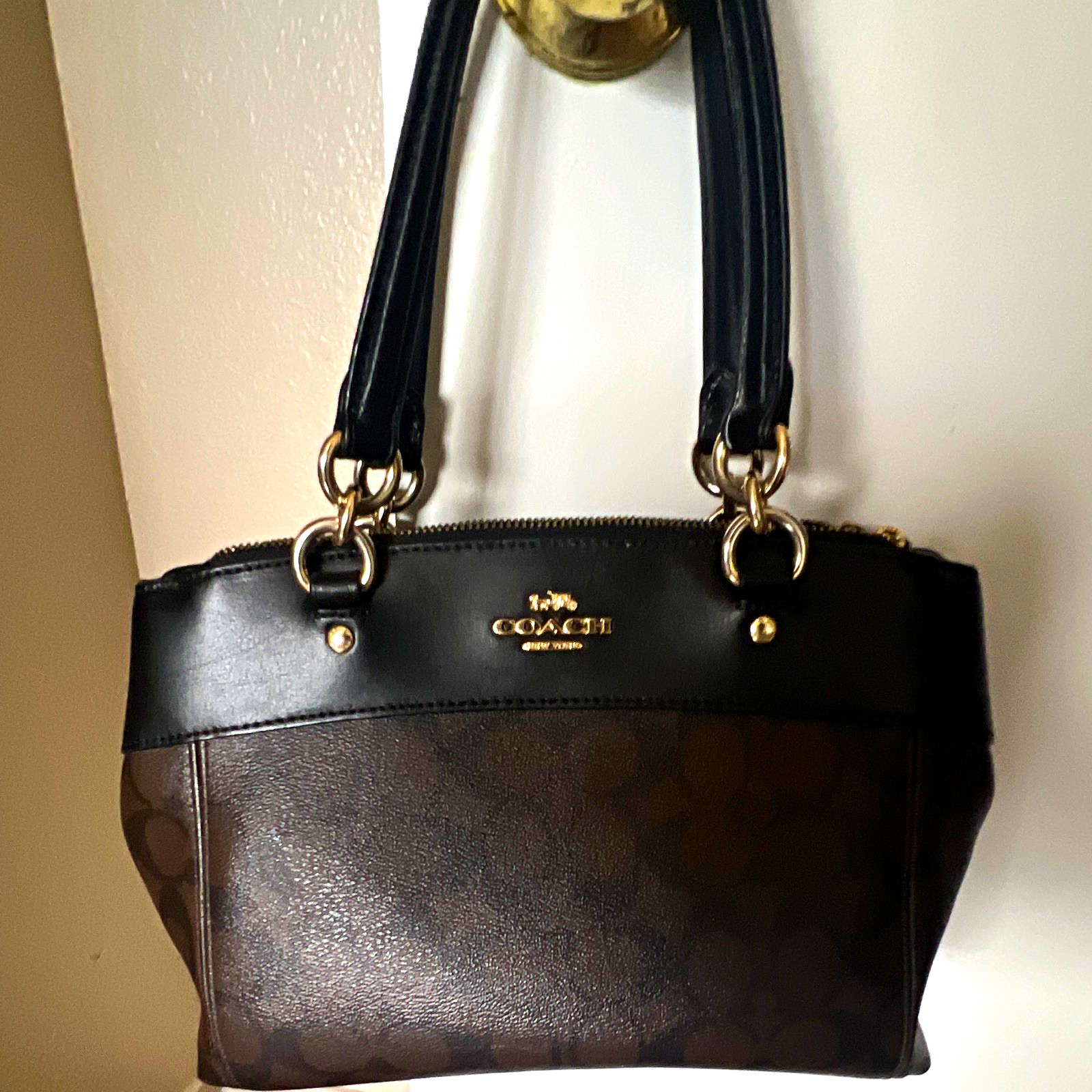 Coach Signature Logo Satchel Top Handle Zip Bag Brown Black Gold Hardware