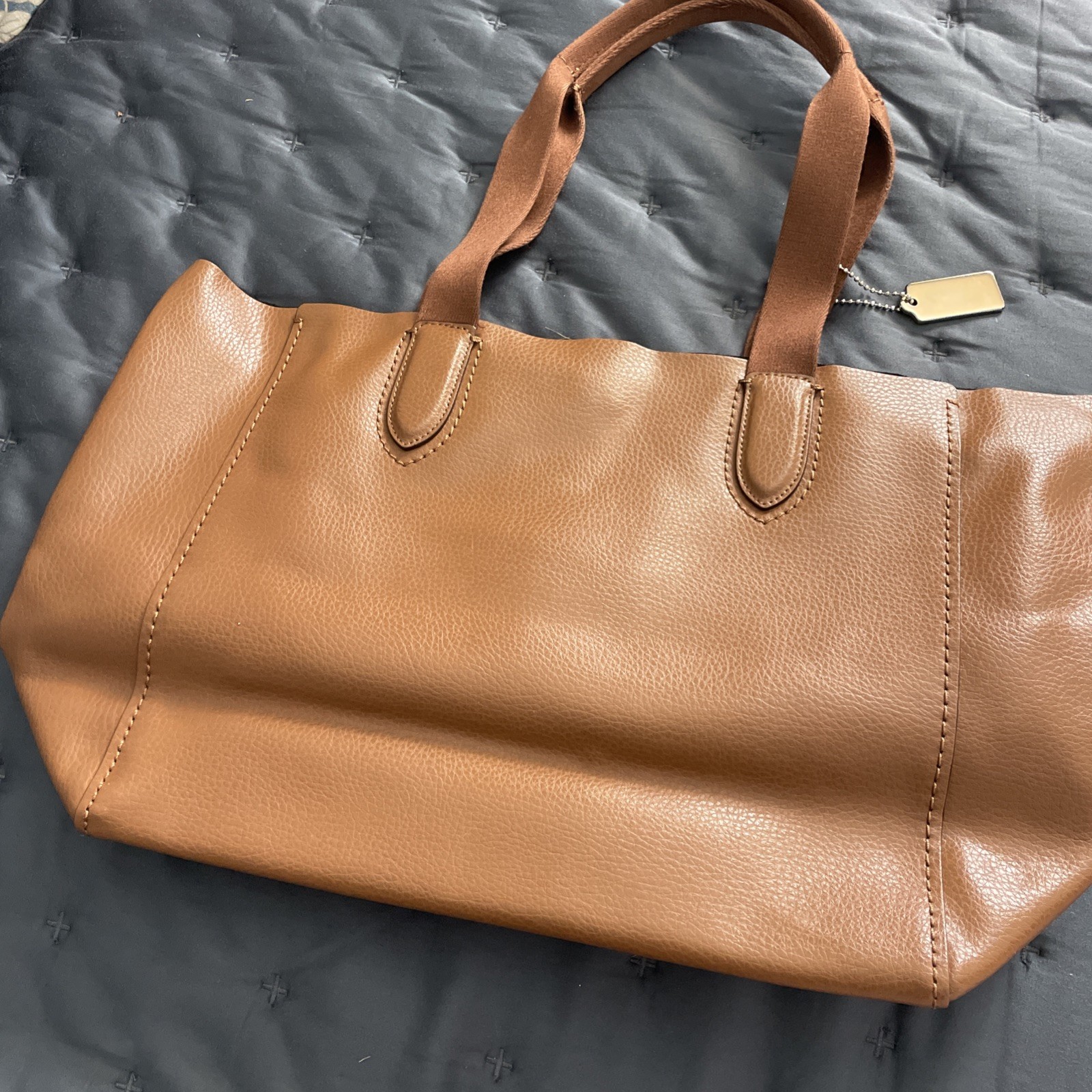 Coach Womens Derby Tote Pebbled brown Classic Office Career Daily Chic