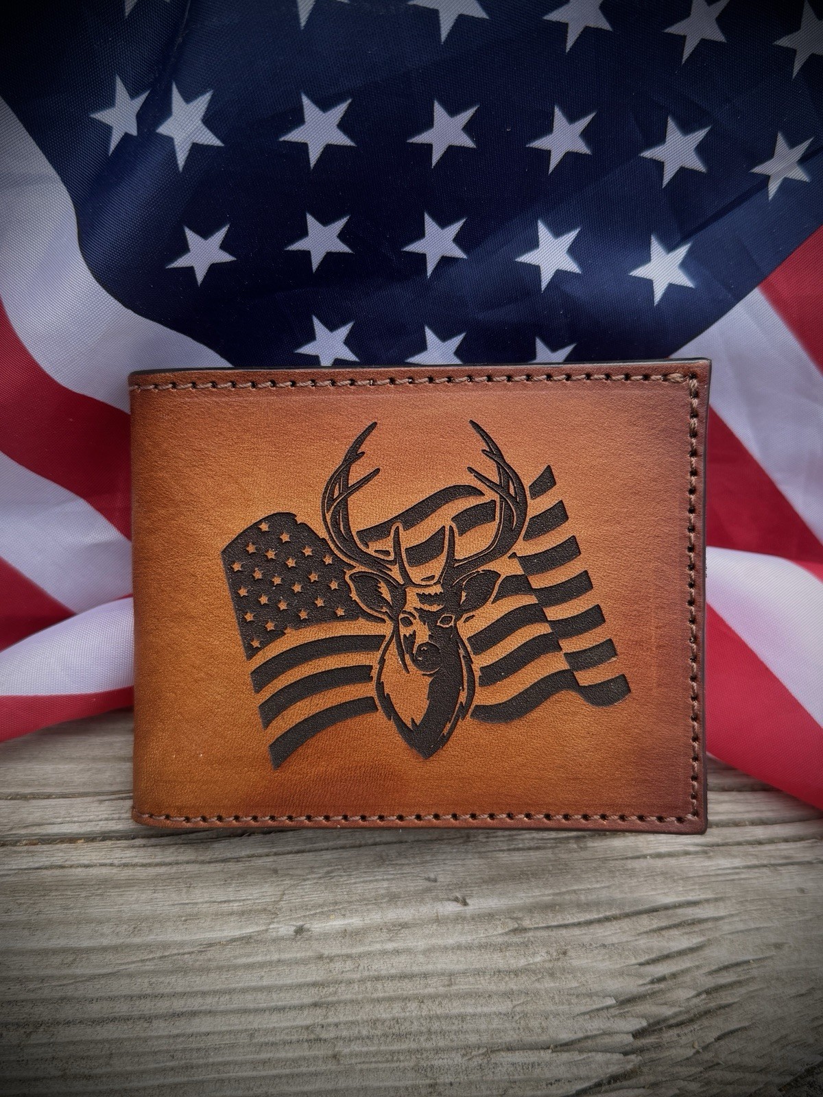 Deer Hunter/ Buck & American Flag Premium Engraved Leather Bifold Wallet