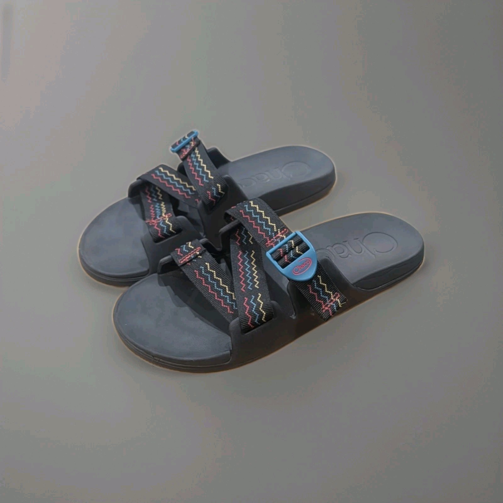 Chaco Sz 10 Men’s Chillos Slides in Lasagna Black MINT CONDITION