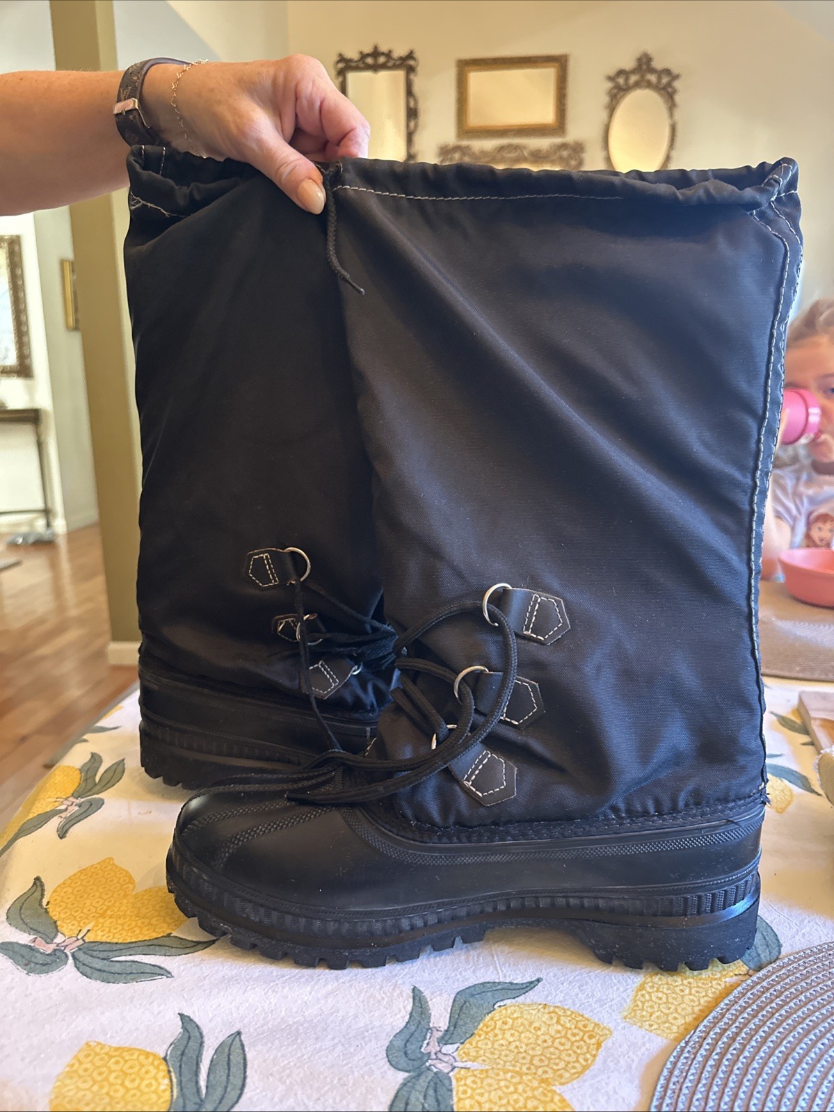 Vintage Sorel Snowbear Winter Boots Black Nylon Rubber Men’s Size ? Canada