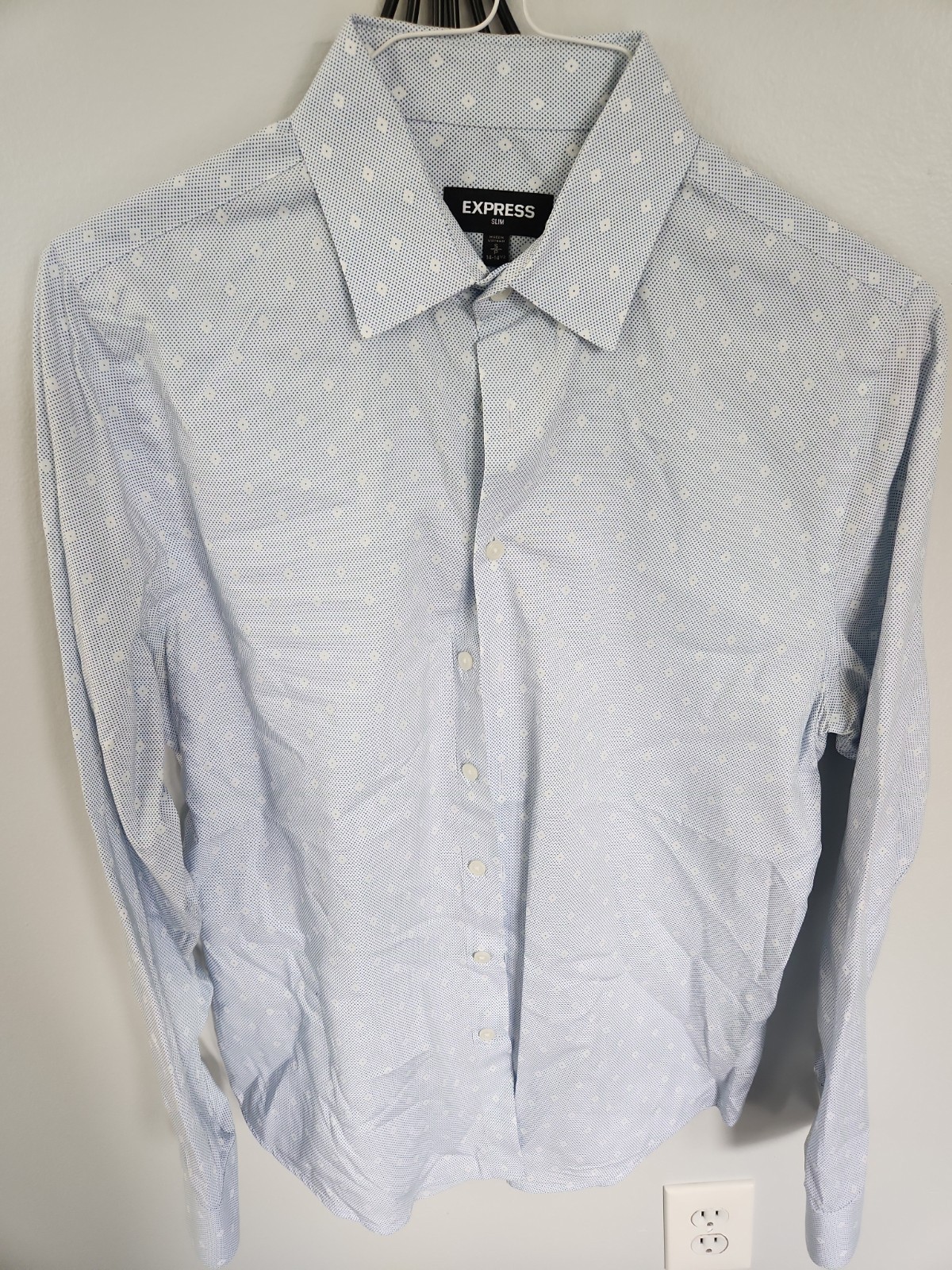 Men’s Dress Shirts Size Small/Medium Assorted Colors Express Stafford Homecoming