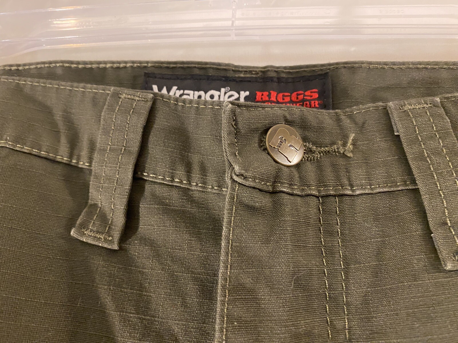 Wrangler Pants Riggs Workwear Men’s 46 x 30 Carpenter Relaxed Fit NWT