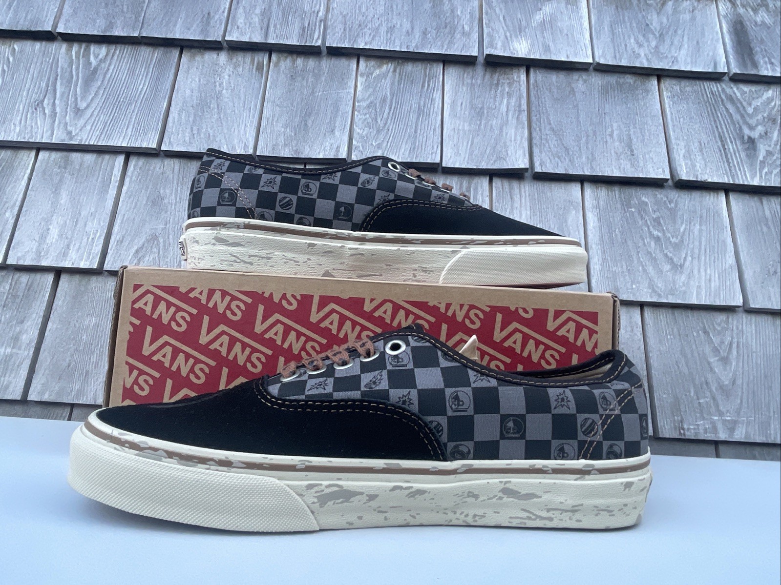 Vans Authentic Space Molly x Black Brown Sneakers VN000EGAQ3Y Men’s Size 8.5 NEW