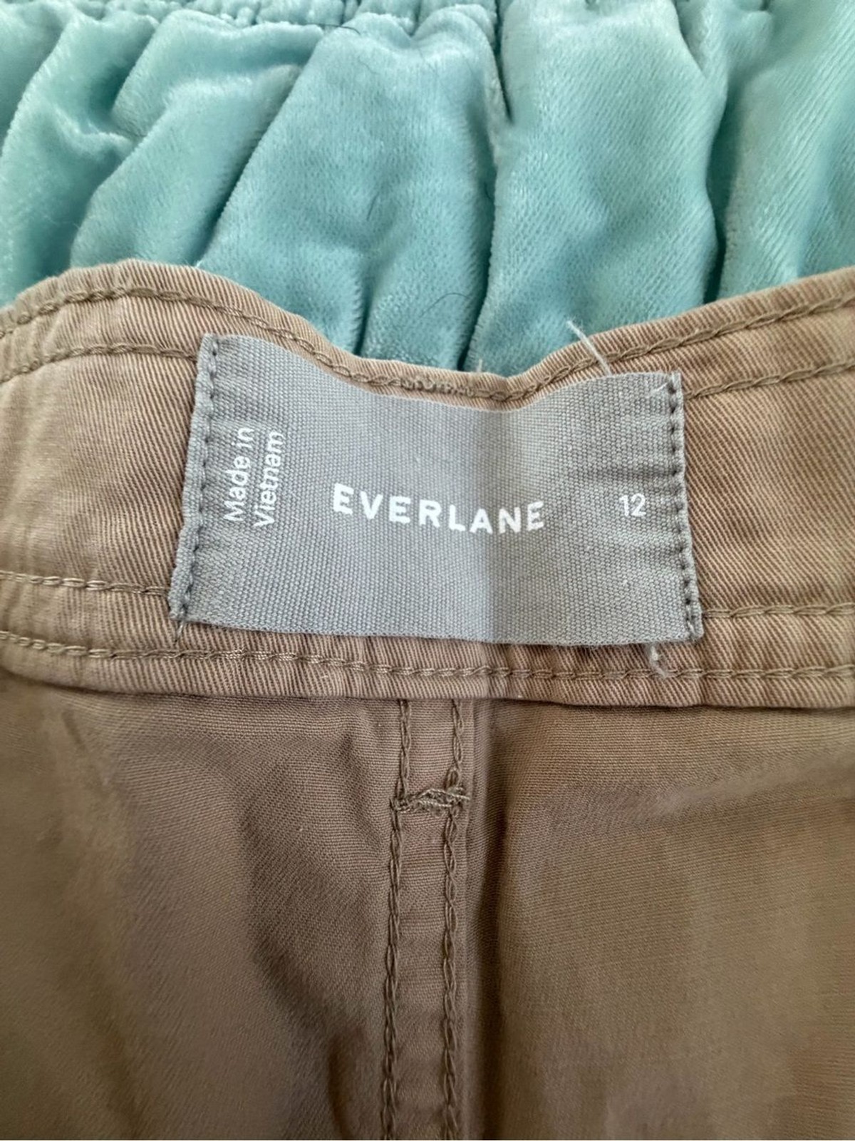 Everlane Beige Cropped Barrel Utility Chinos-12