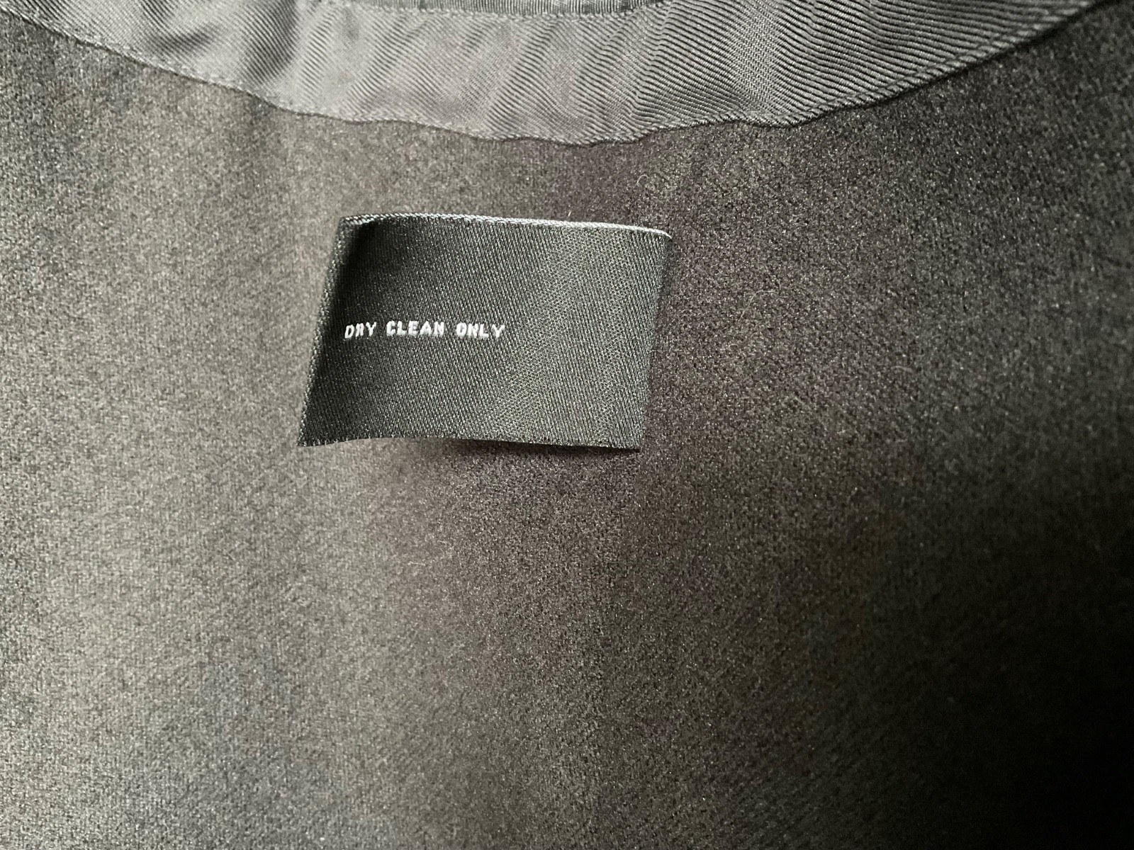 London Fog rain coat zip out lining Men’s size 42 Regular Black