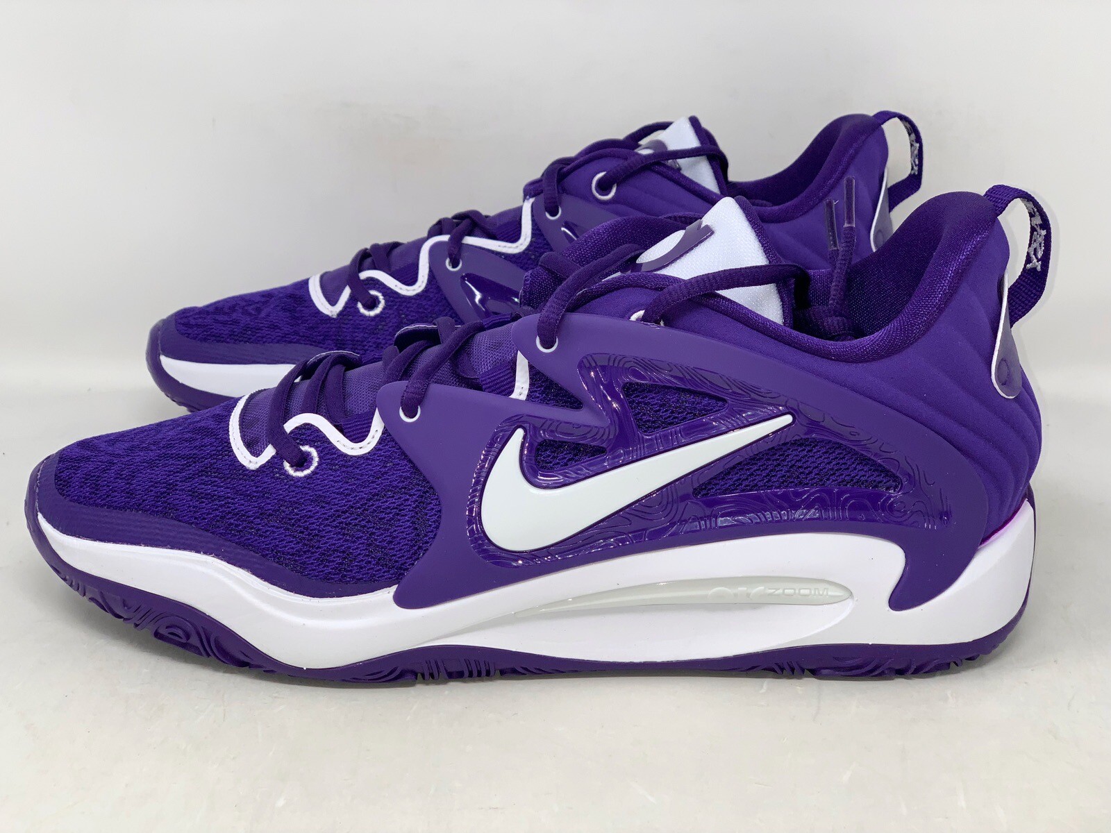 Nike KD15 Court Purple Sneakers, Size 9.5 BNIB DX6648-500
