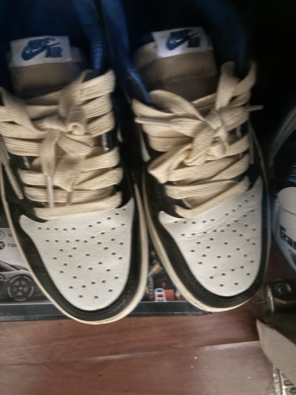 7,5 Travis Scott cactus are new, fits size 8 if not big feet